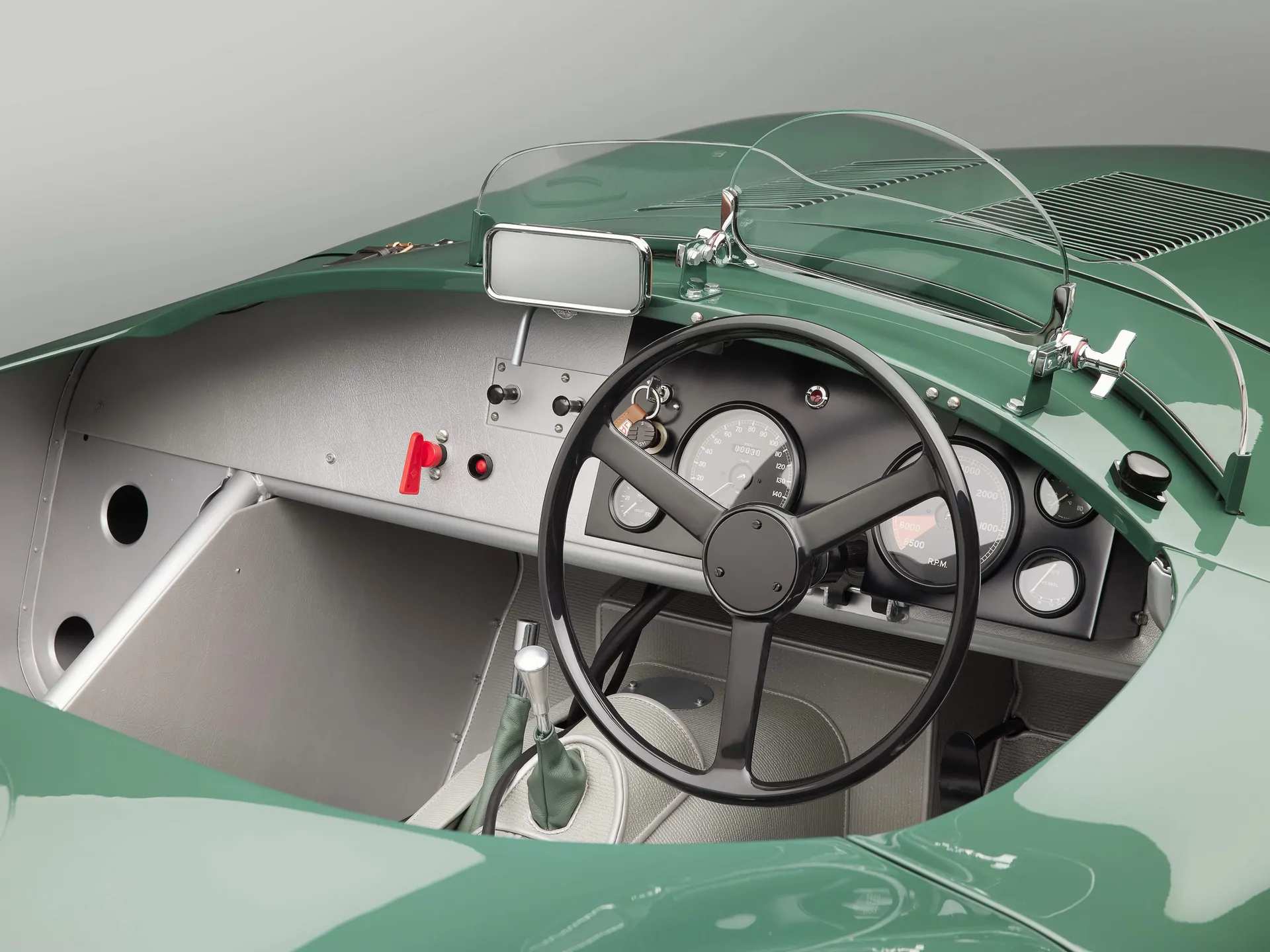 Jaguar C-Type Continuation (2021) – interiér