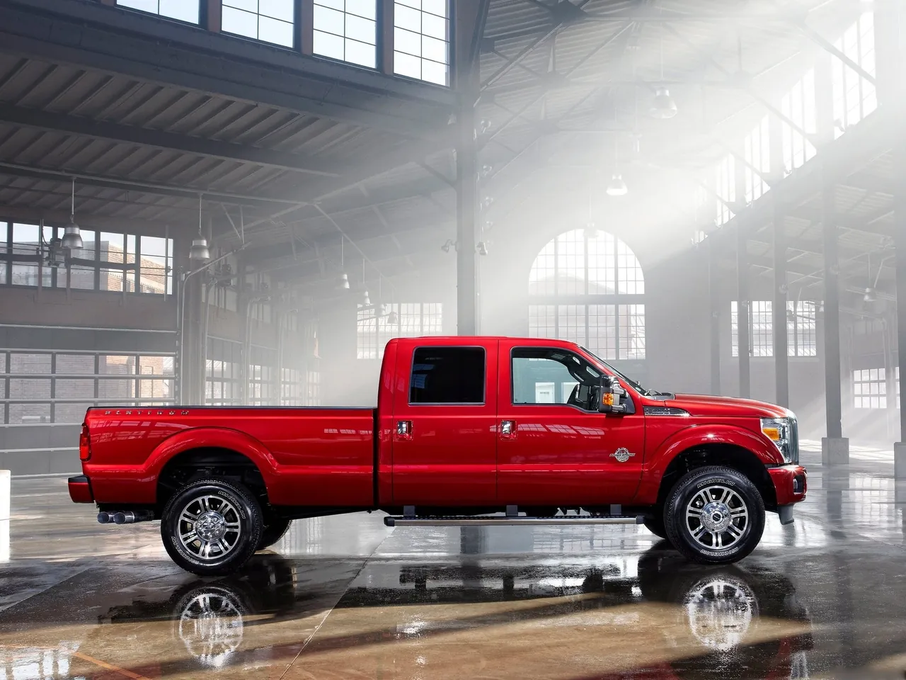 Ford Super Duty (2013) – boční profil