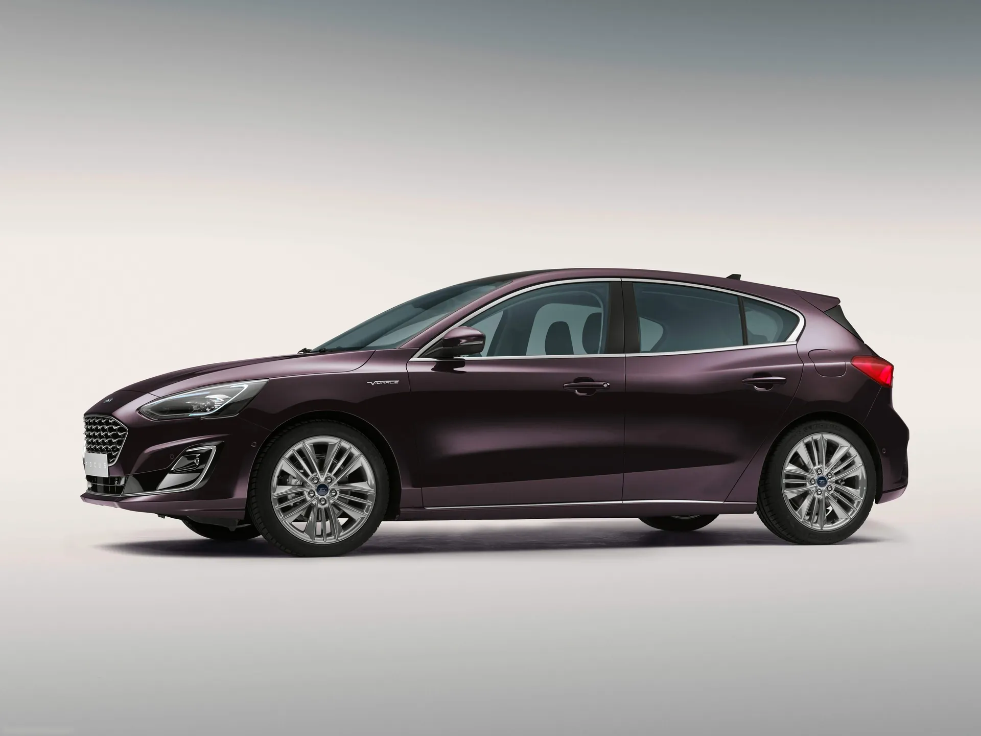 Ford Focus Vignale (2019) – boční profil