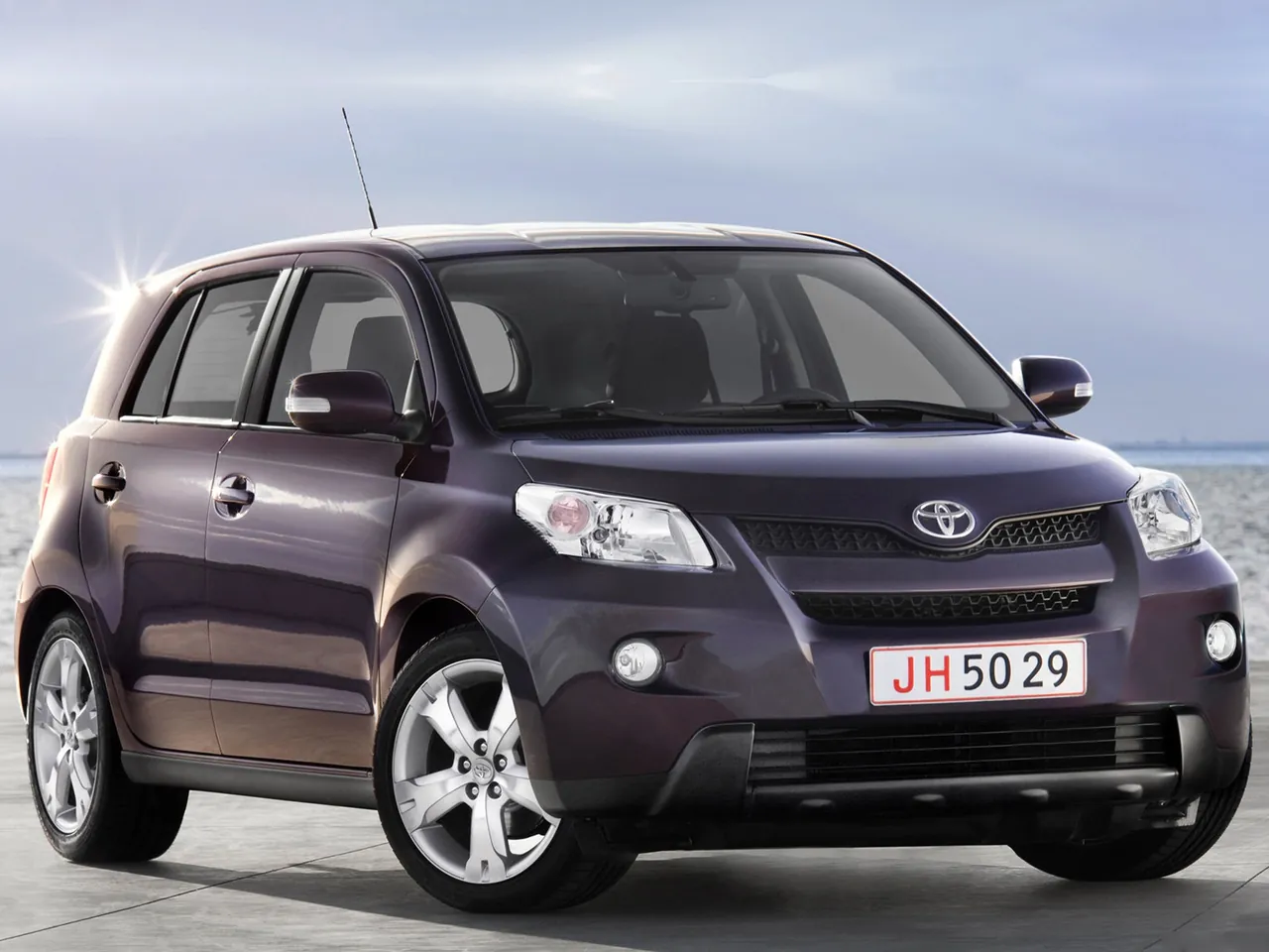 Toyota Urban Cruiser (2009)