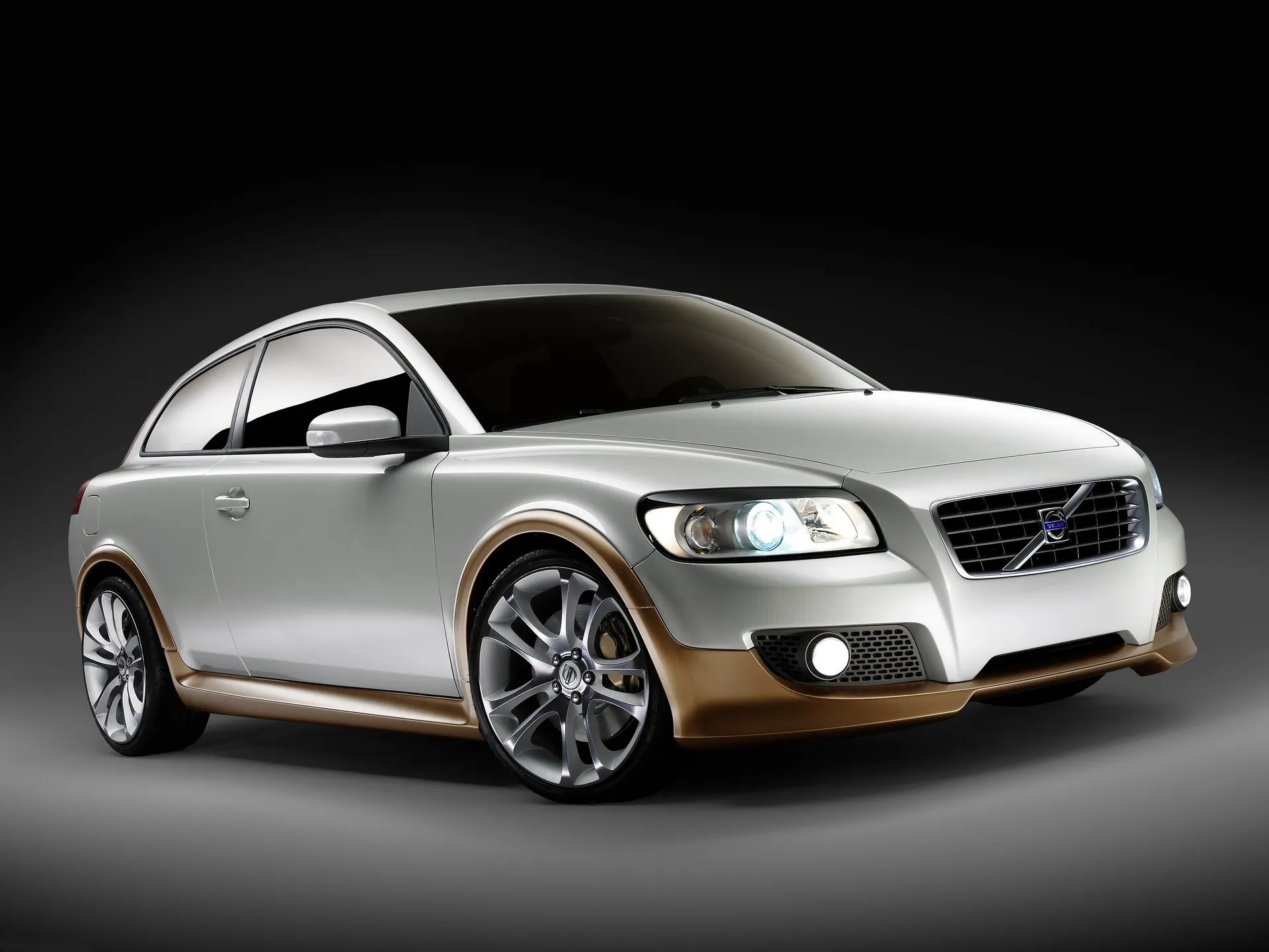 Volvo C30 Design Concept (2005)