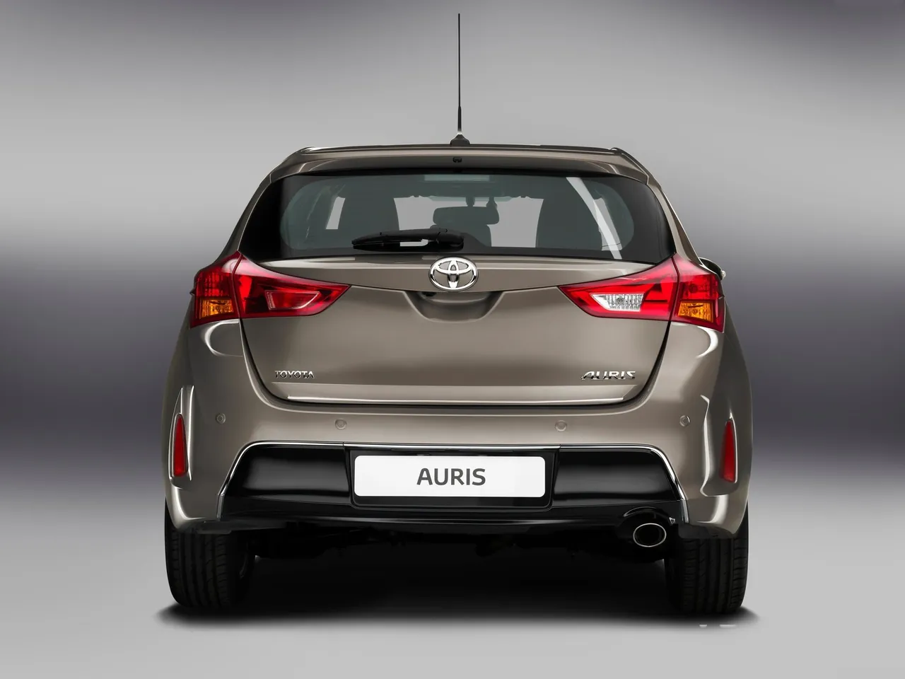 Toyota Auris (2013) - Rear
