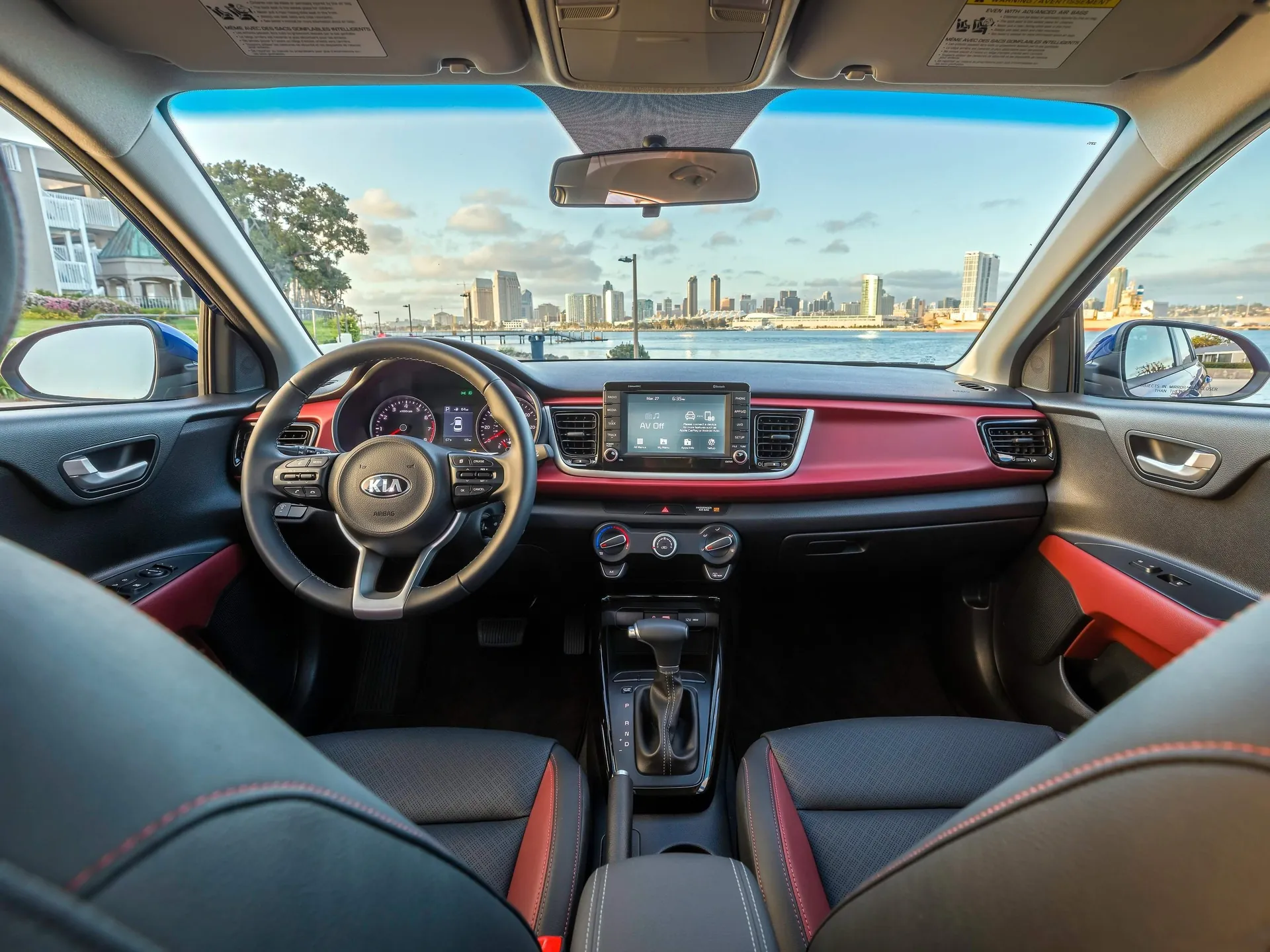 Kia Rio Sedan (2018) – interiér