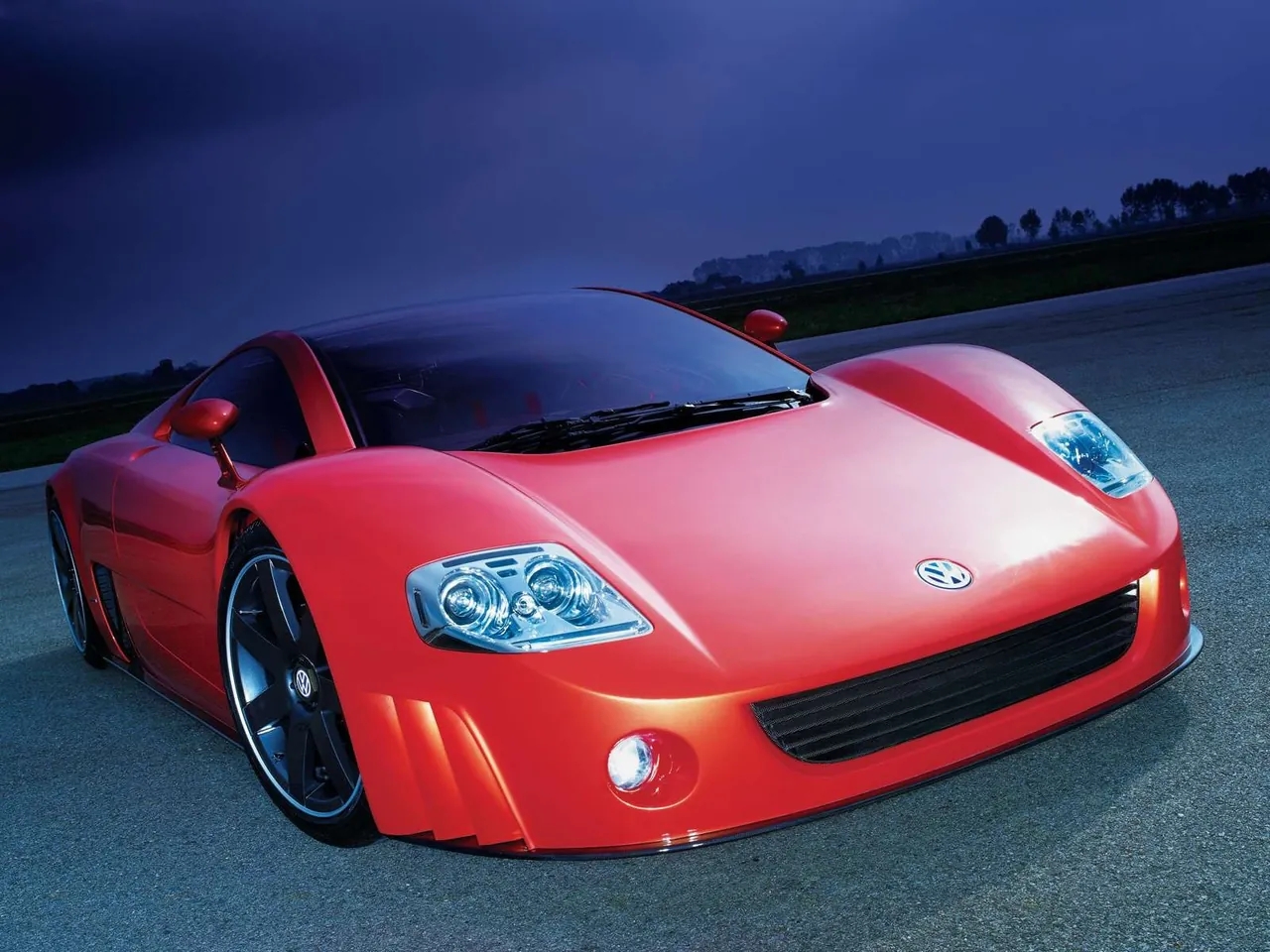 Volkswagen W12 Coupe Concept (2001)