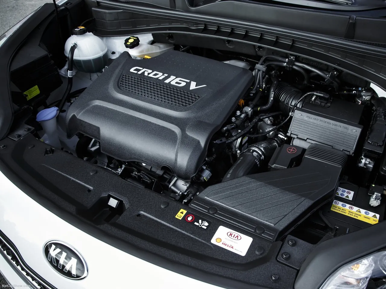Kia Sportage [UK] (2016) – motorový prostor
