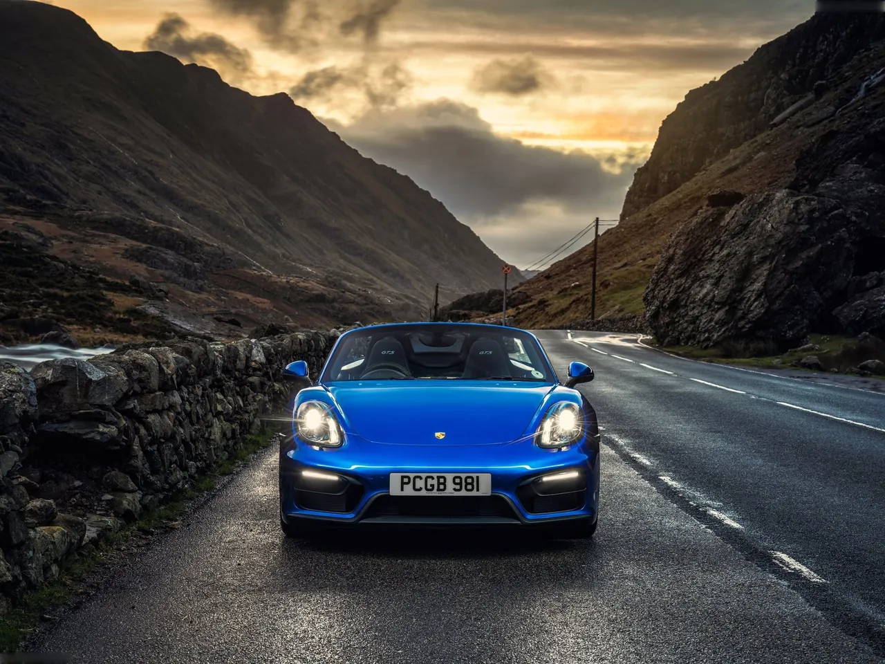 Porsche Boxster GTS (2015) - Front