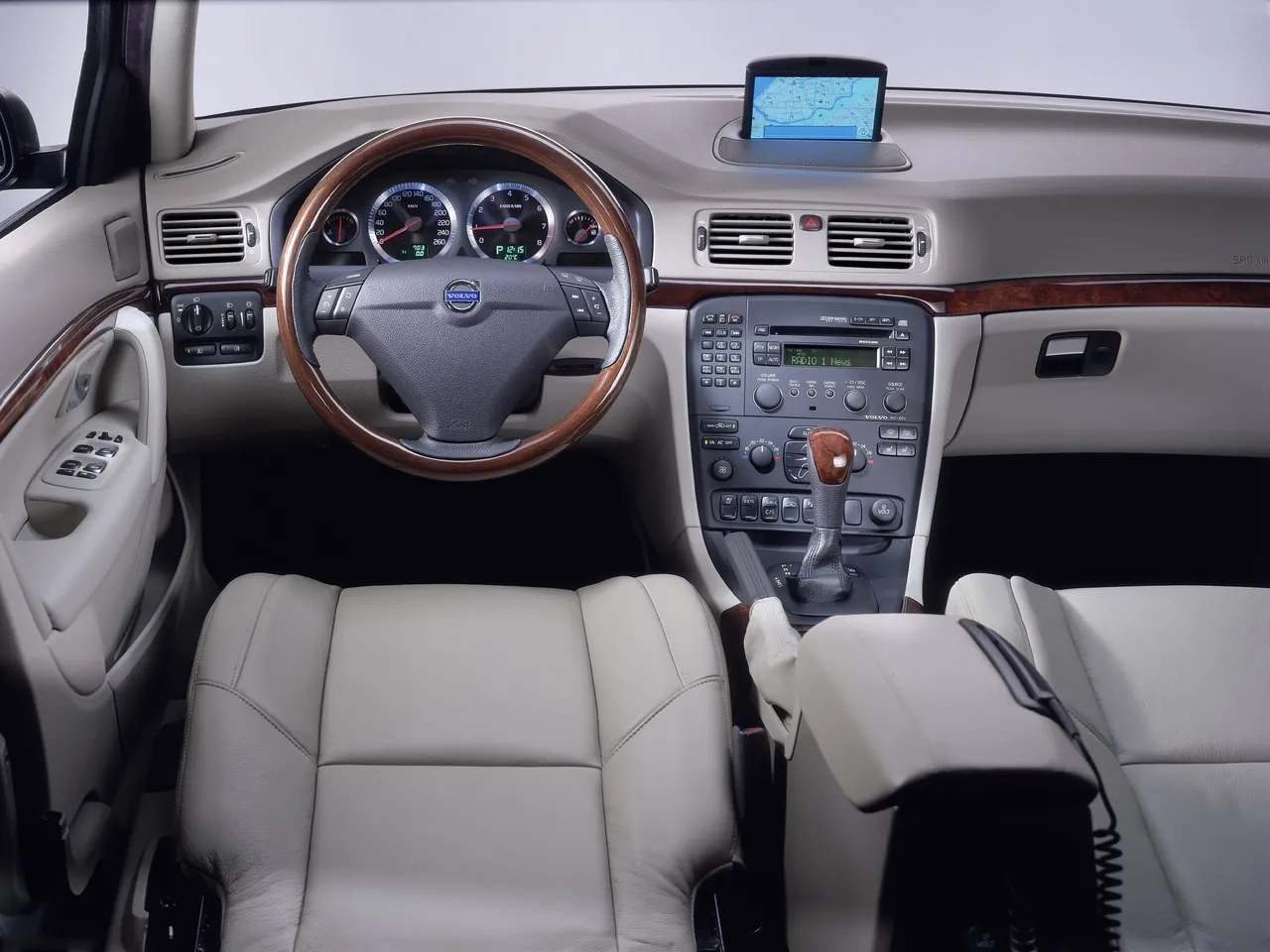 Volvo S80 (2003) – interiér