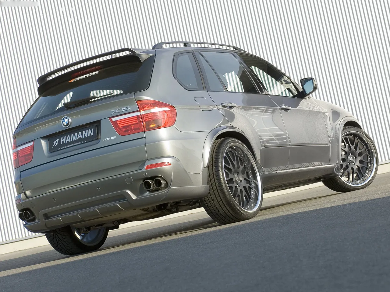 Hamann BMW X5 E70 (2007) – zadní tříčtvrteční pohled