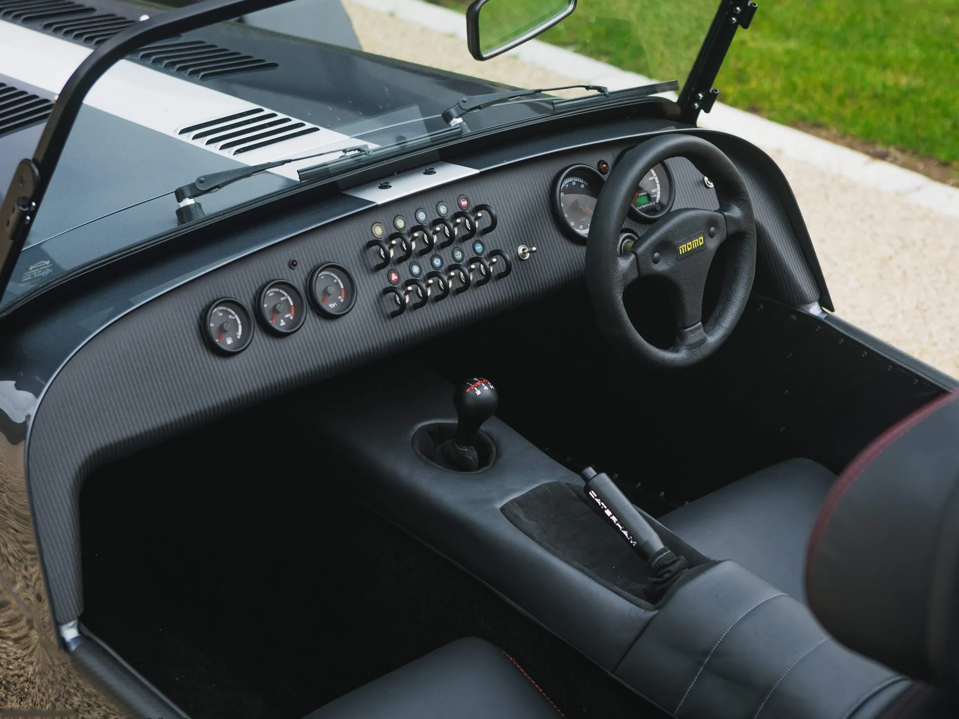 Caterham Seven CSR Twenty (2025) – interiér