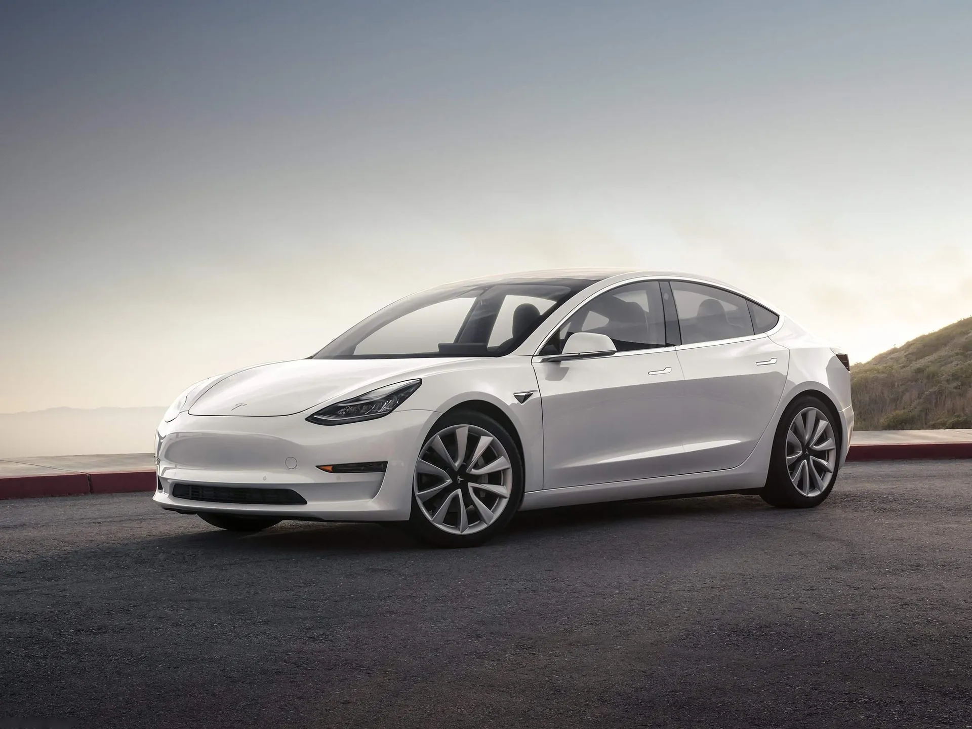 Tesla Model 3 (2018)