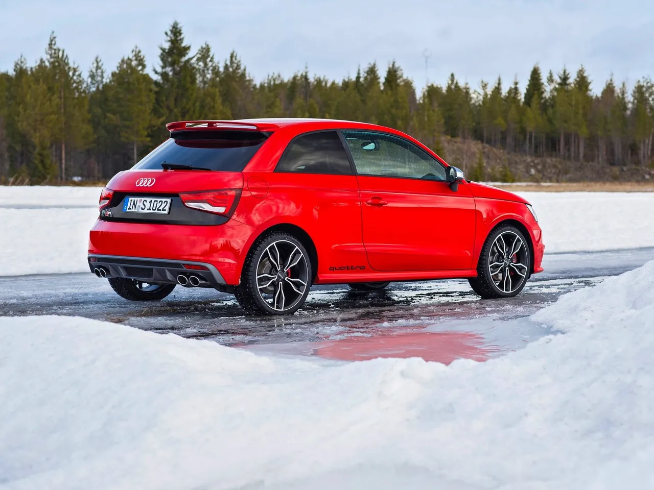 Audi S1 (2015) – zadní tříčtvrteční pohled