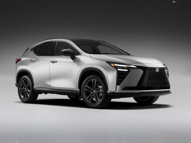 Lexus NX 350h AWD [US] (2027)