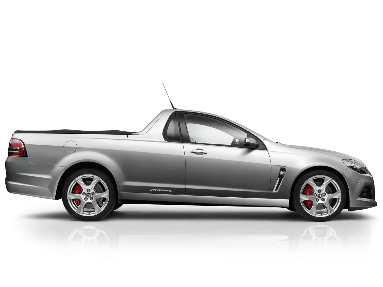 HSV Gen-F Maloo (2014) – boční profil