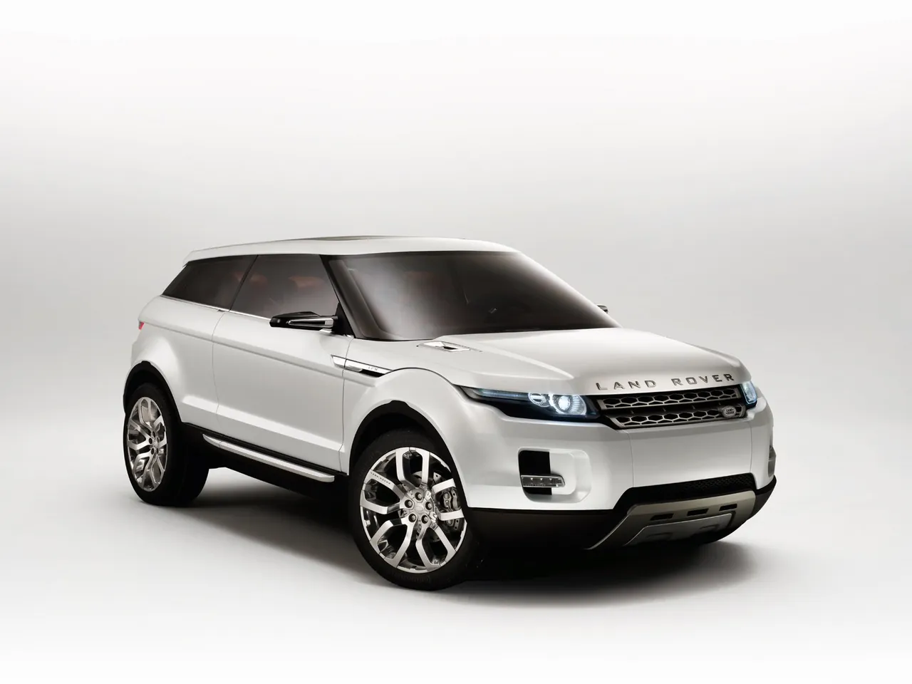 Land Rover LRX Concept (2008)