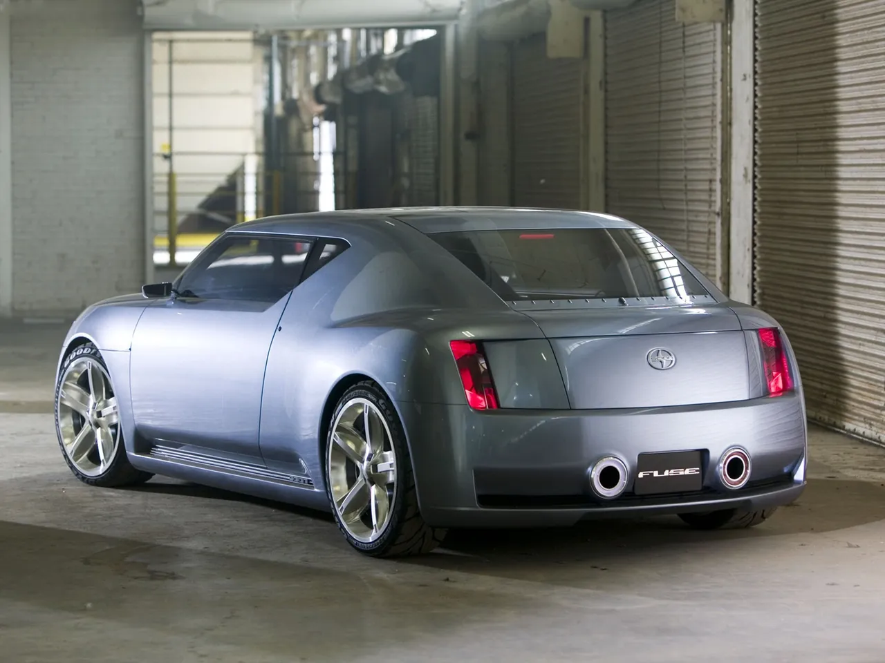 Scion FUSE Concept (2006) – zadní tříčtvrteční pohled