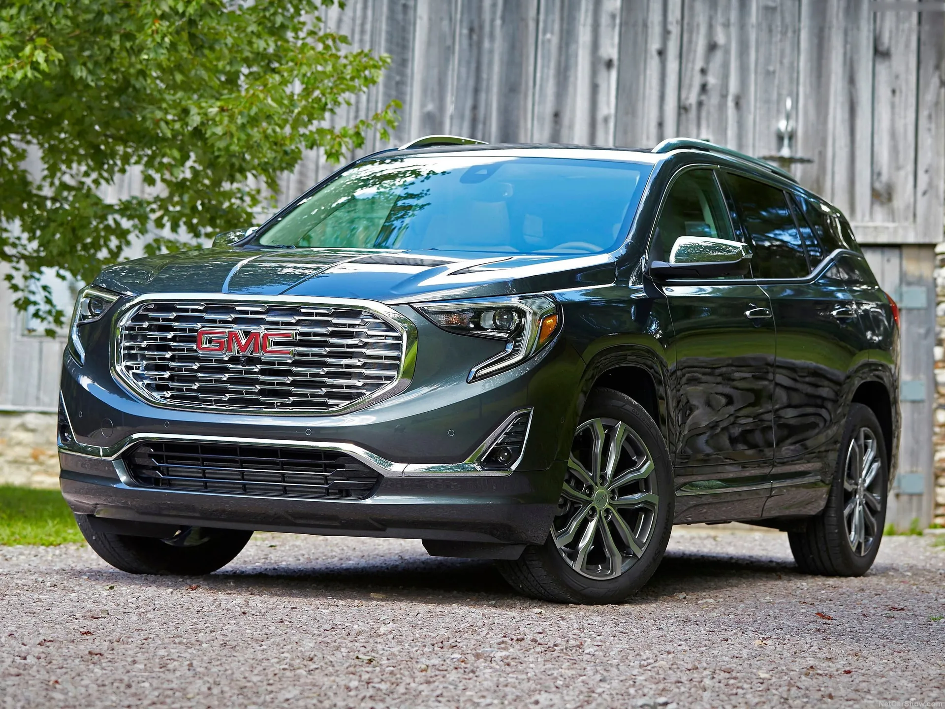 GMC Terrain Denali (2018)