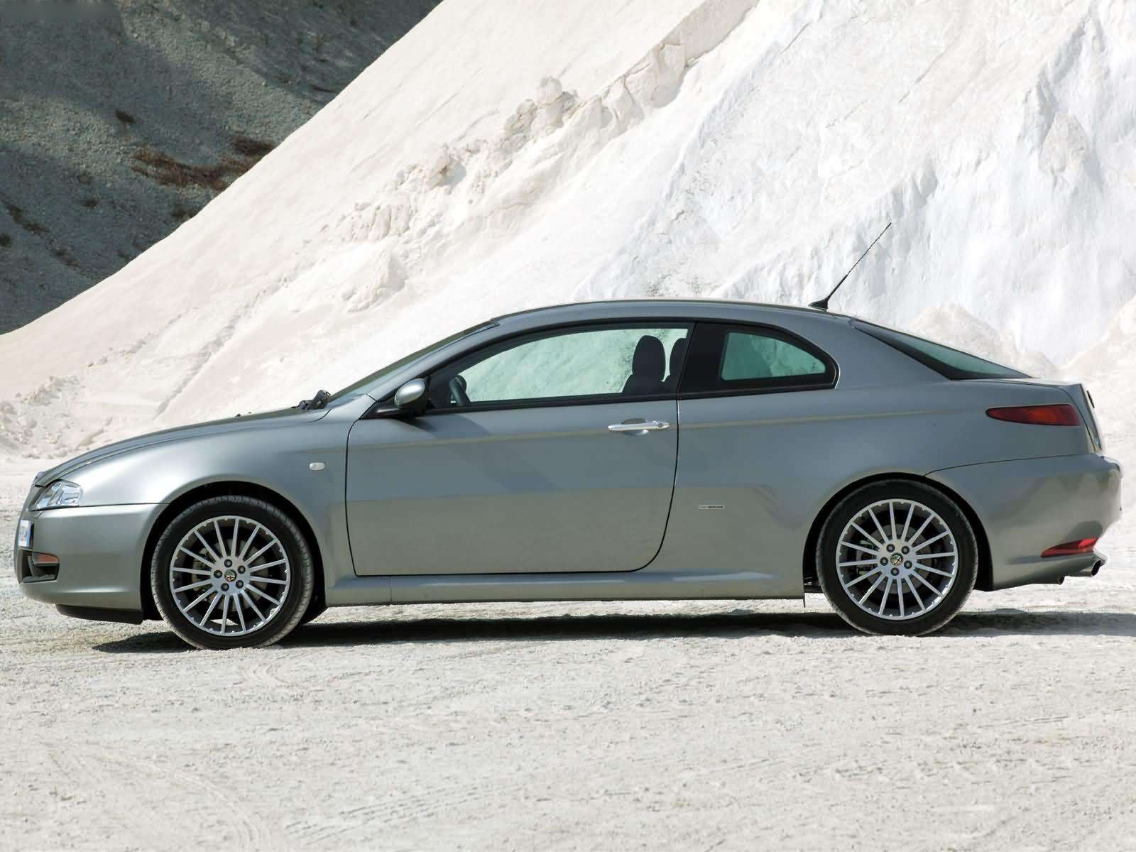 Alfa Romeo GT (2003) – boční profil