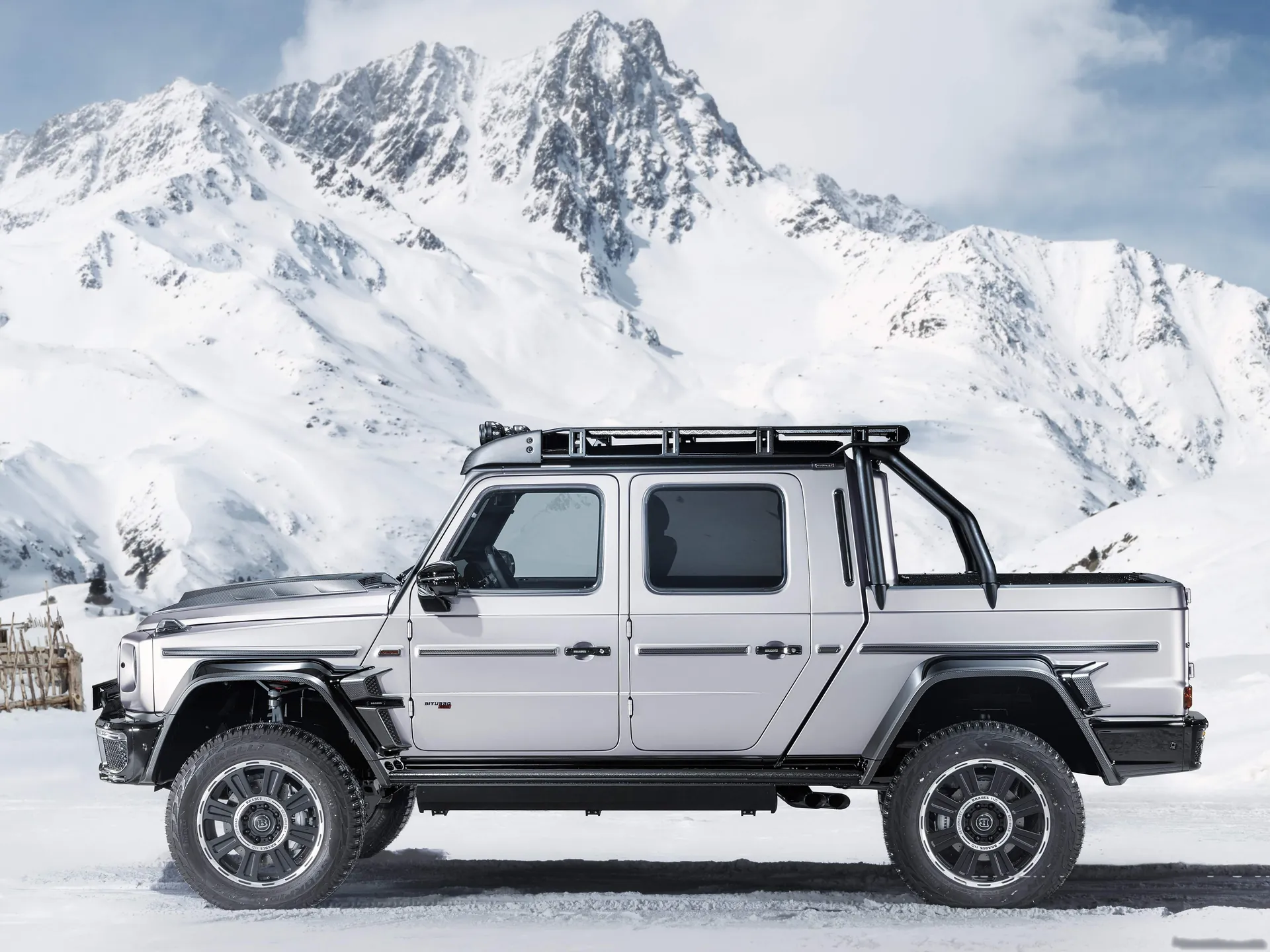 Brabus 800 Adventure XLP (2020) – boční profil