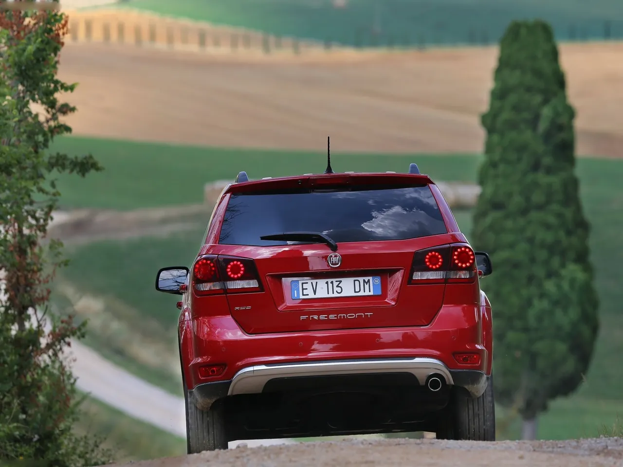 Fiat Freemont Cross (2015) – zezadu