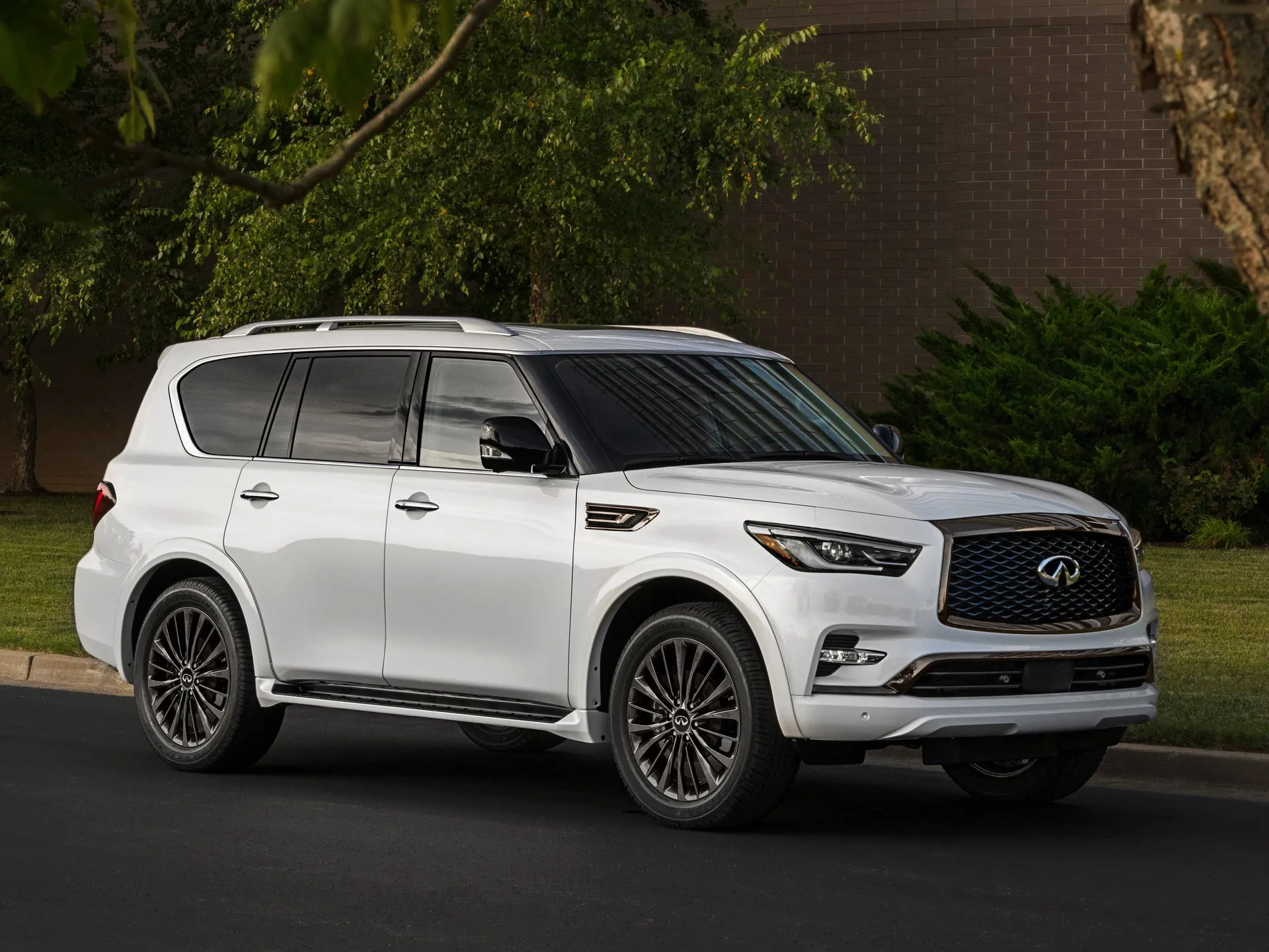 Infiniti QX80 (2021)