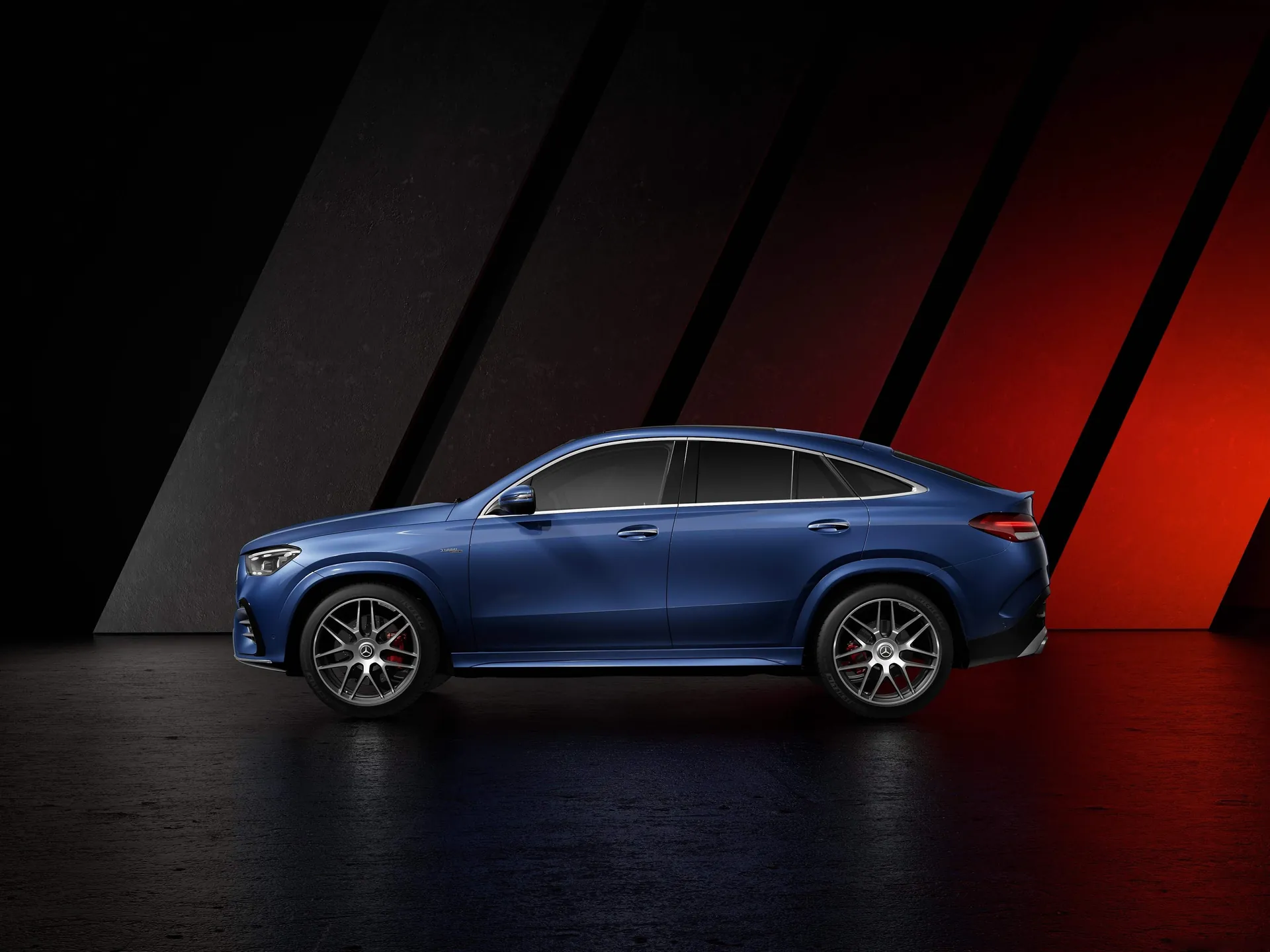 Mercedes-Benz GLE53 AMG Coupe (2024) - Side Profile