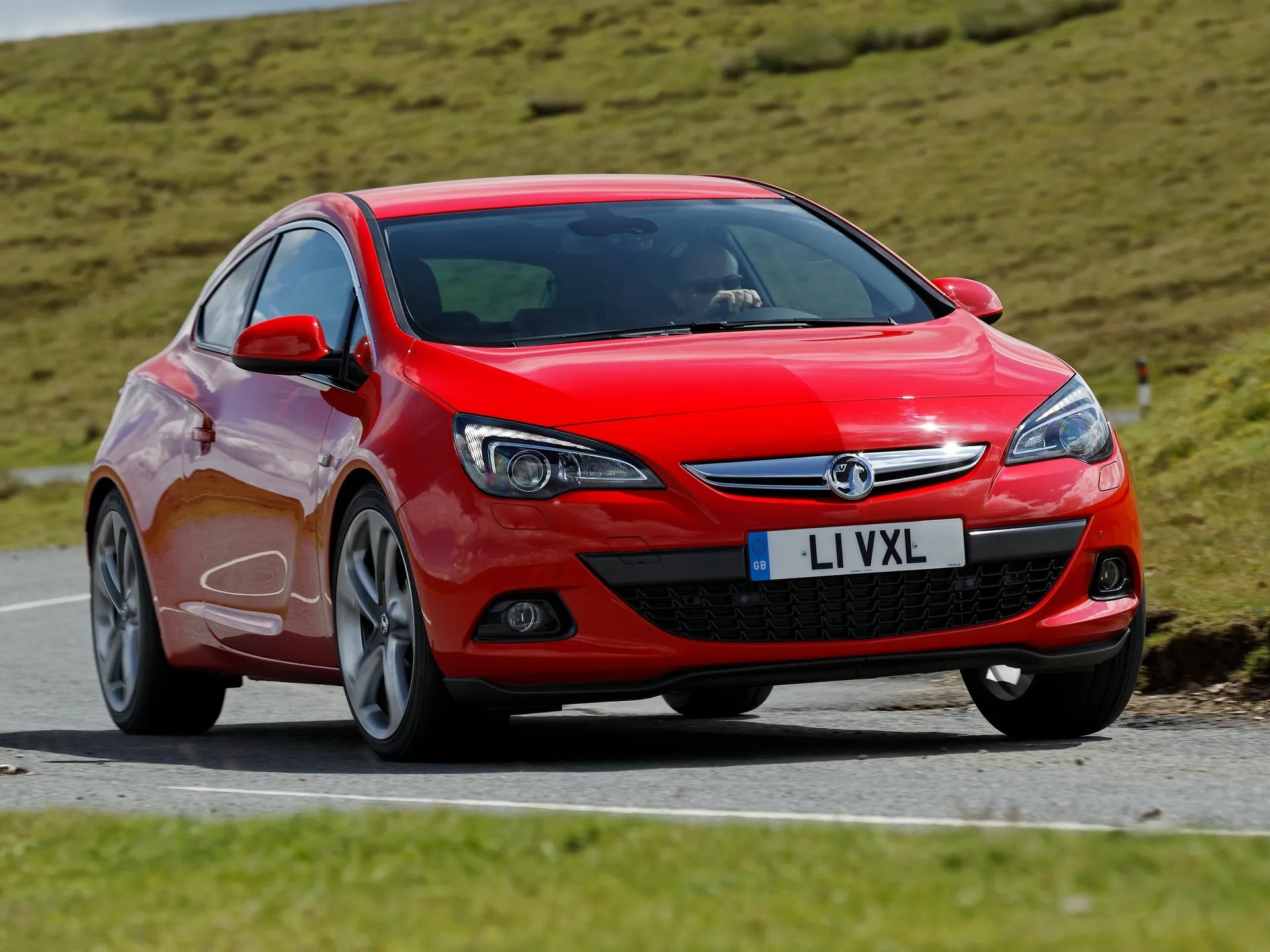 Vauxhall Astra GTC (2012)