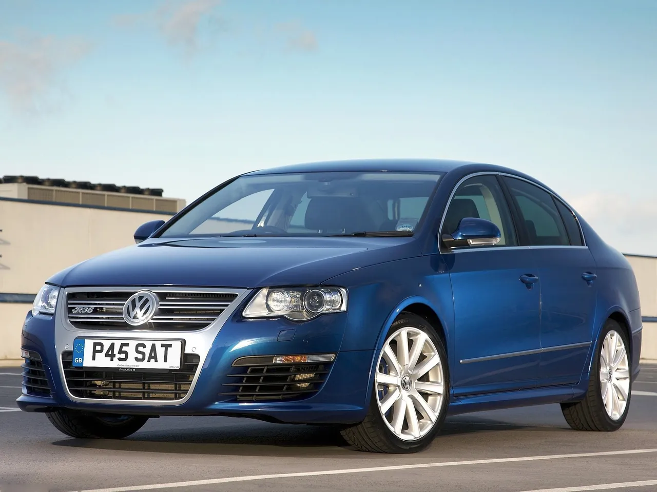Volkswagen Passat R36 (2007)