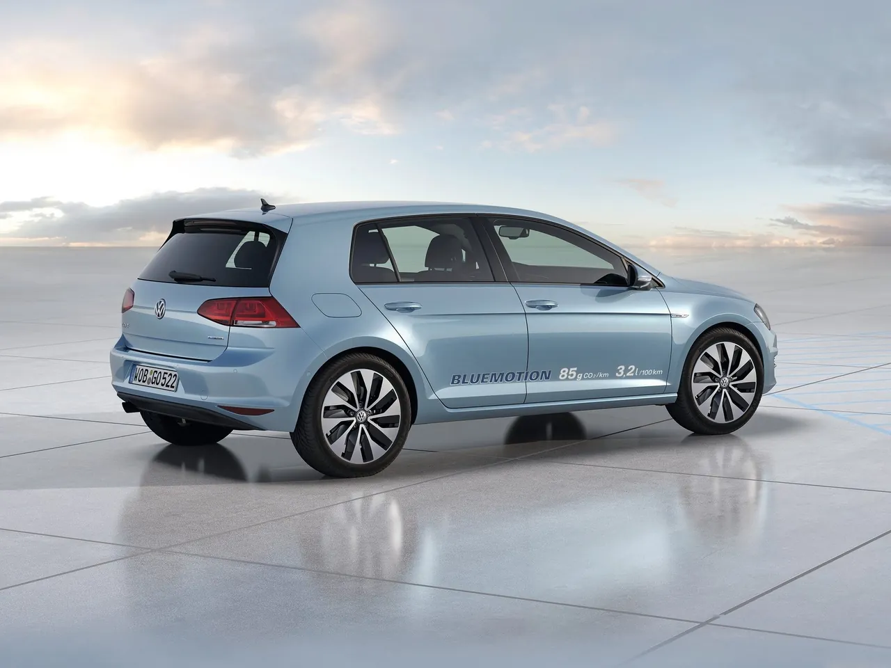 Volkswagen Golf BlueMotion Concept (2012) - Rear Three-Quarter