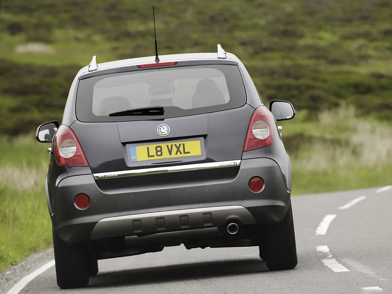 Vauxhall Antara (2007) - Rear