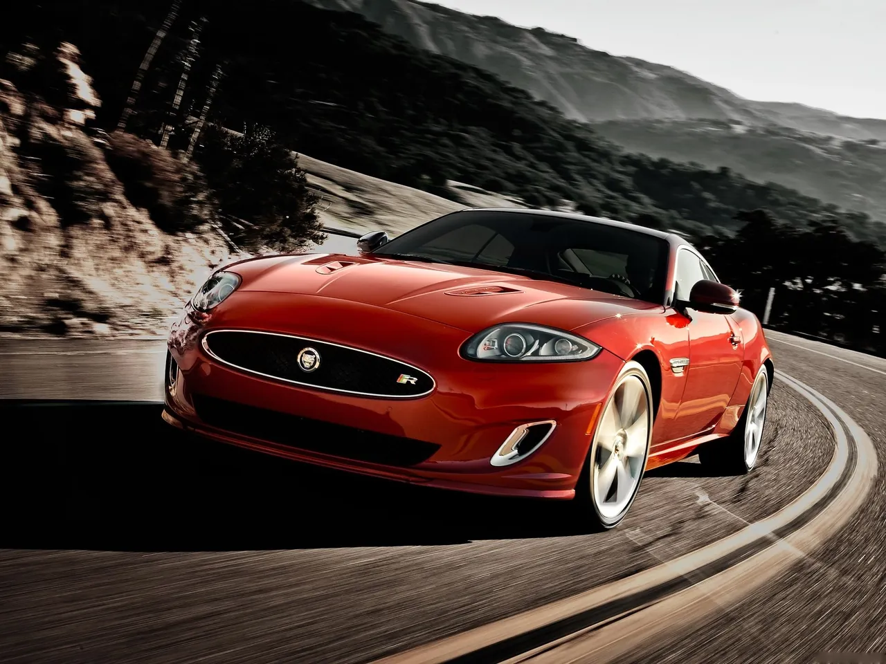 Jaguar XKR (2012)
