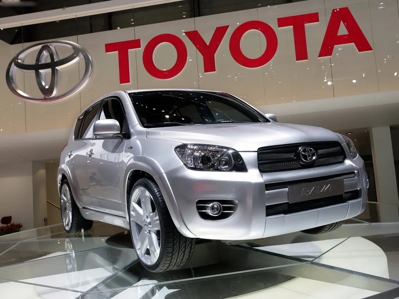 Toyota RAV4 Sports Concept (2006)