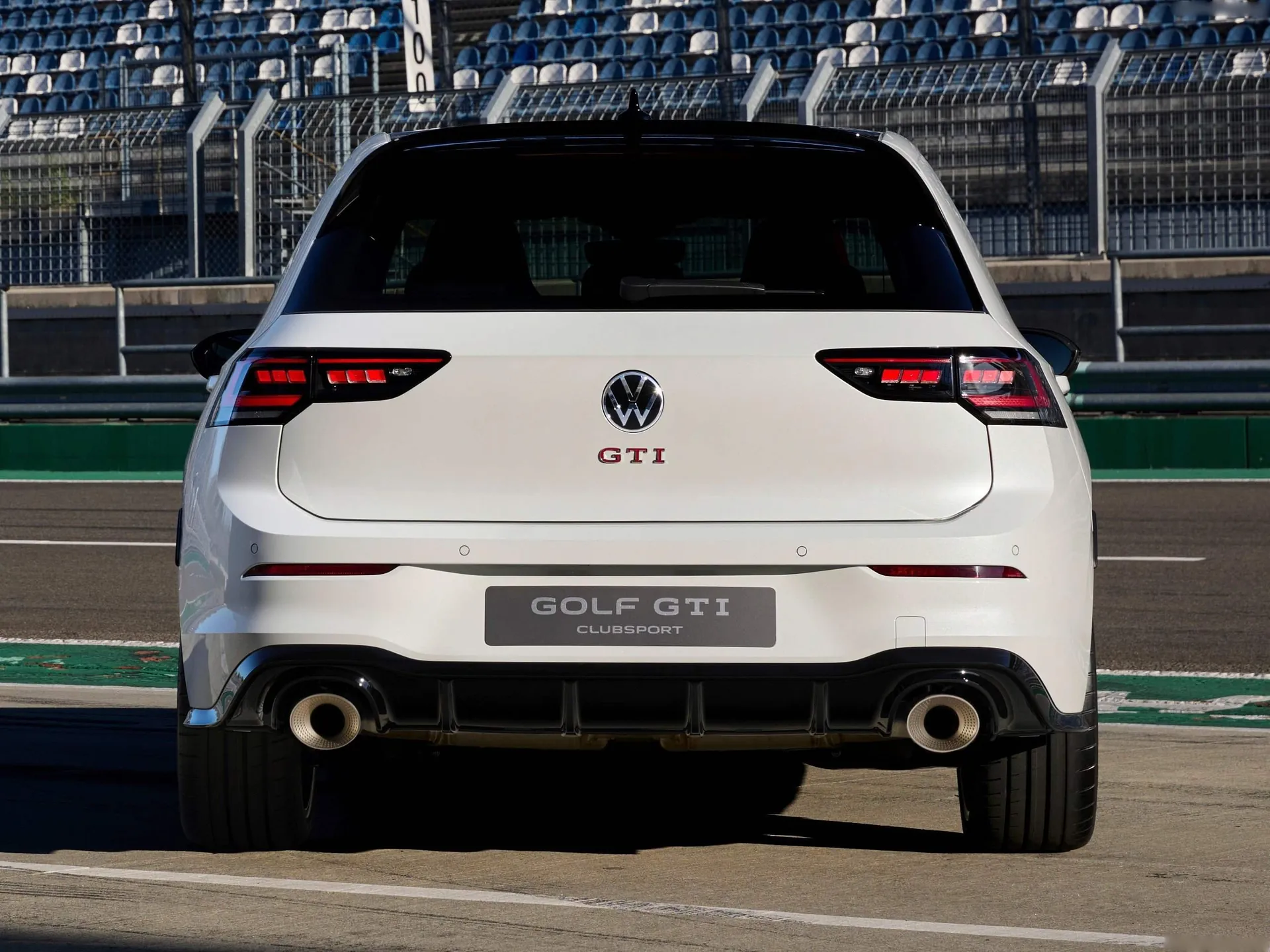 Volkswagen Golf GTI Clubsport (2025) – zezadu