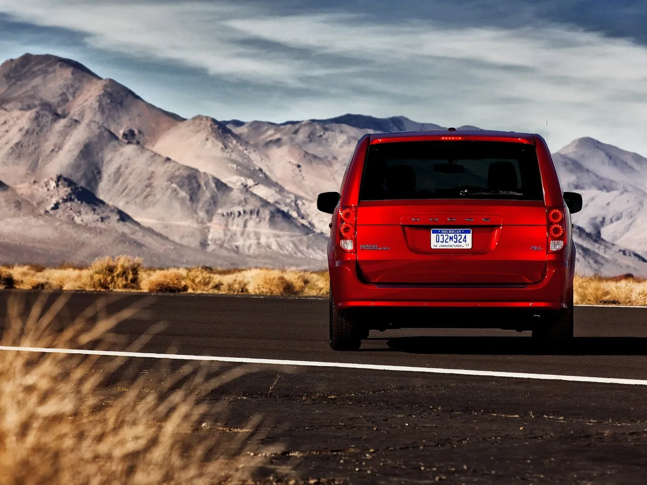 Dodge Grand Caravan RT (2011) – zezadu