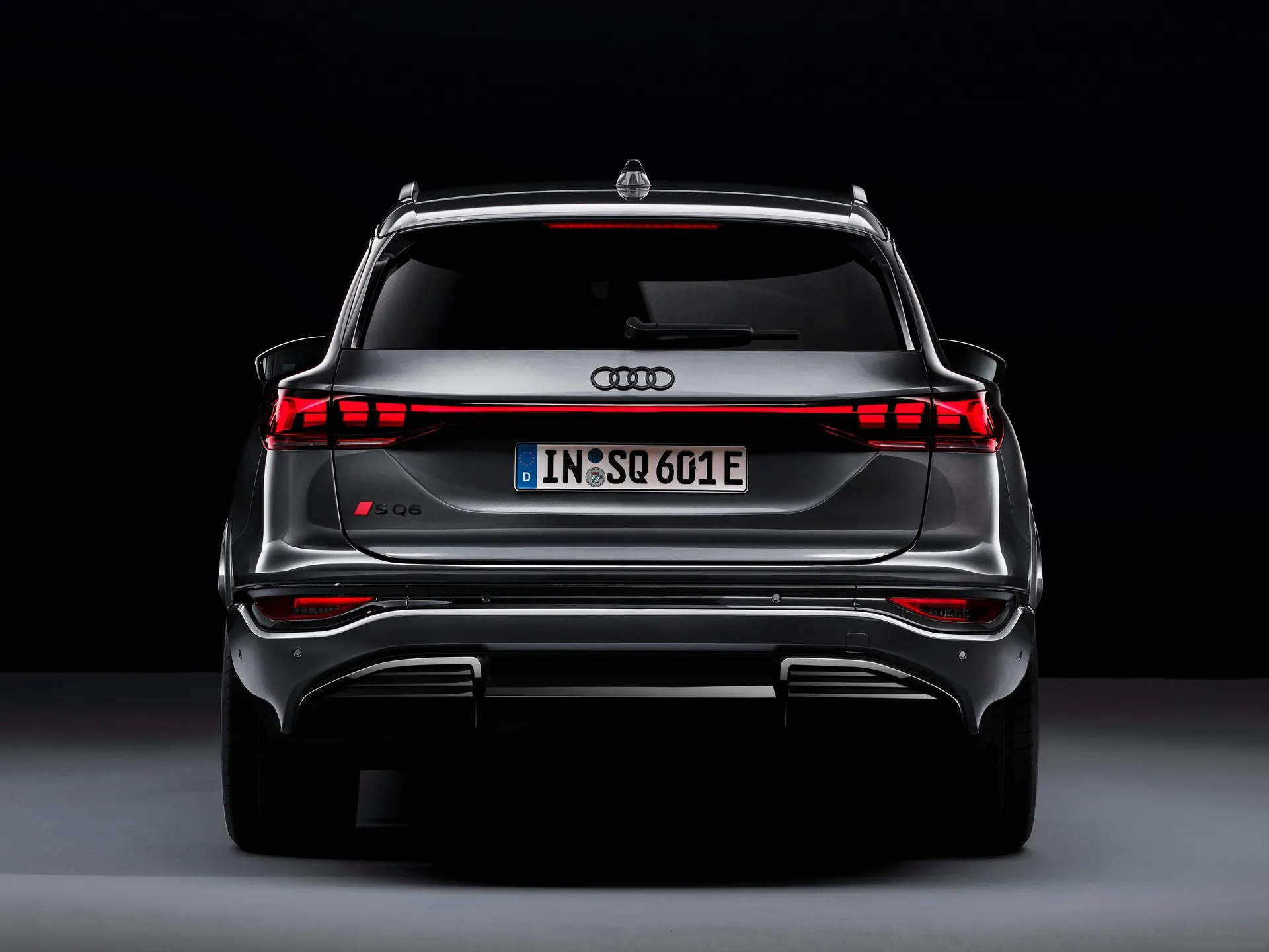 Audi SQ6 e-tron (2025) – zezadu