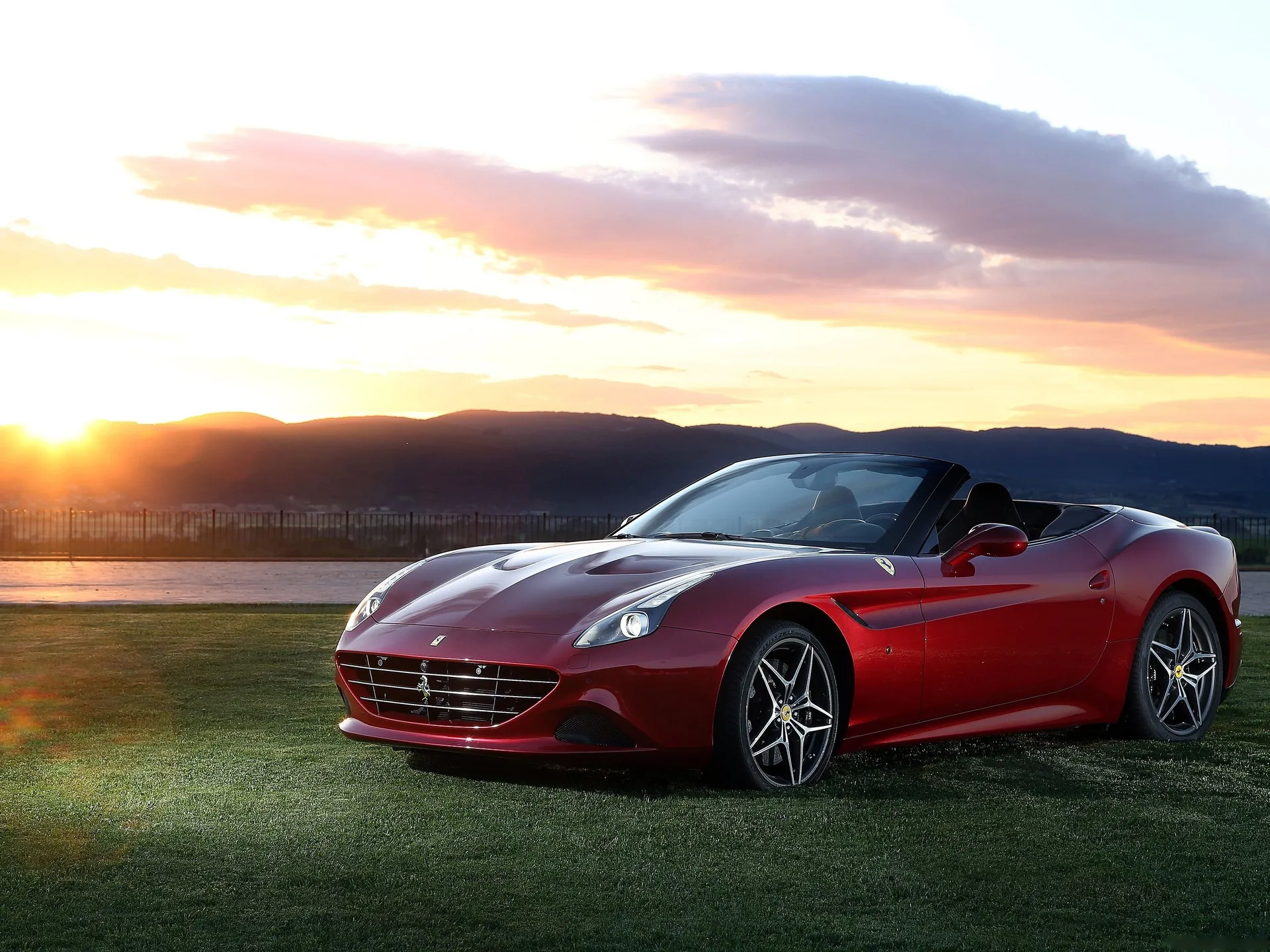 Ferrari California T (2015)