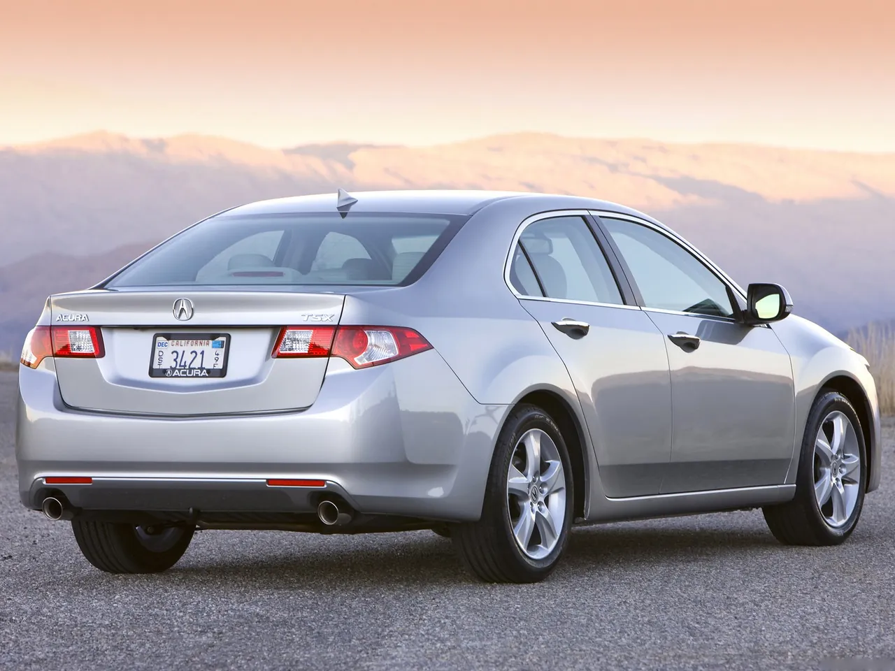 Acura TSX (2009) – zadní tříčtvrteční pohled