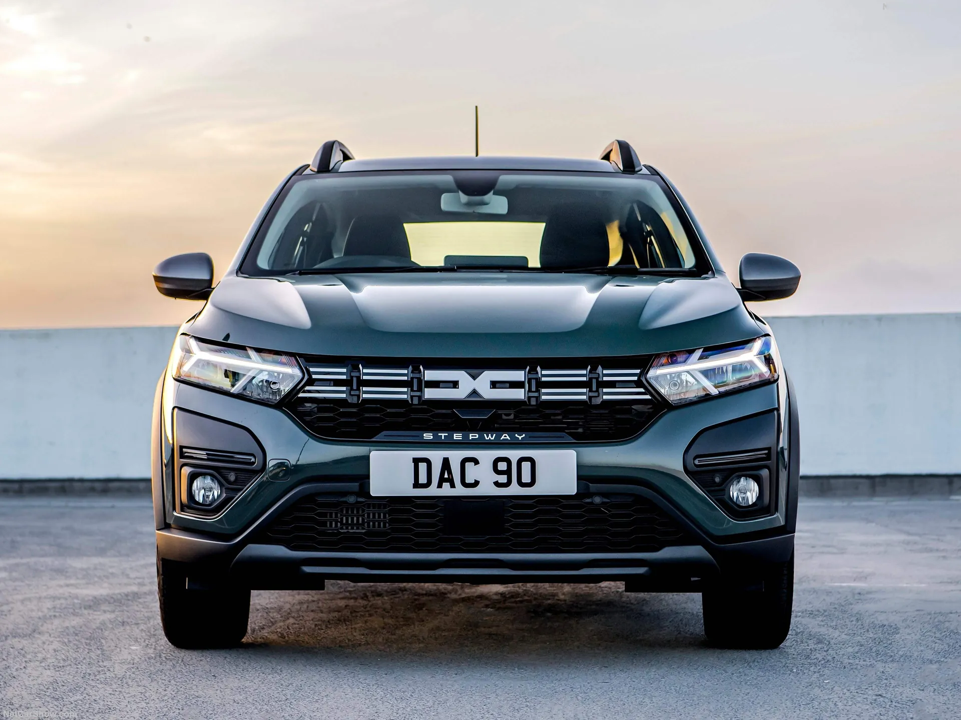 Dacia Sandero Stepway [UK] (2023) – zepředu