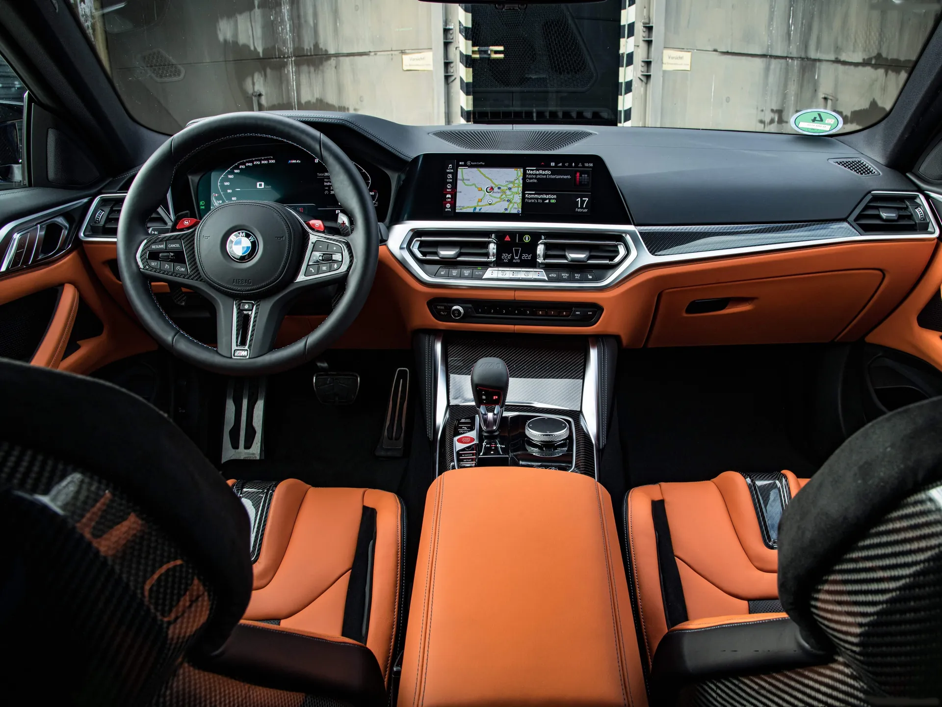 BMW M4 Coupe Competition (2021) – interiér
