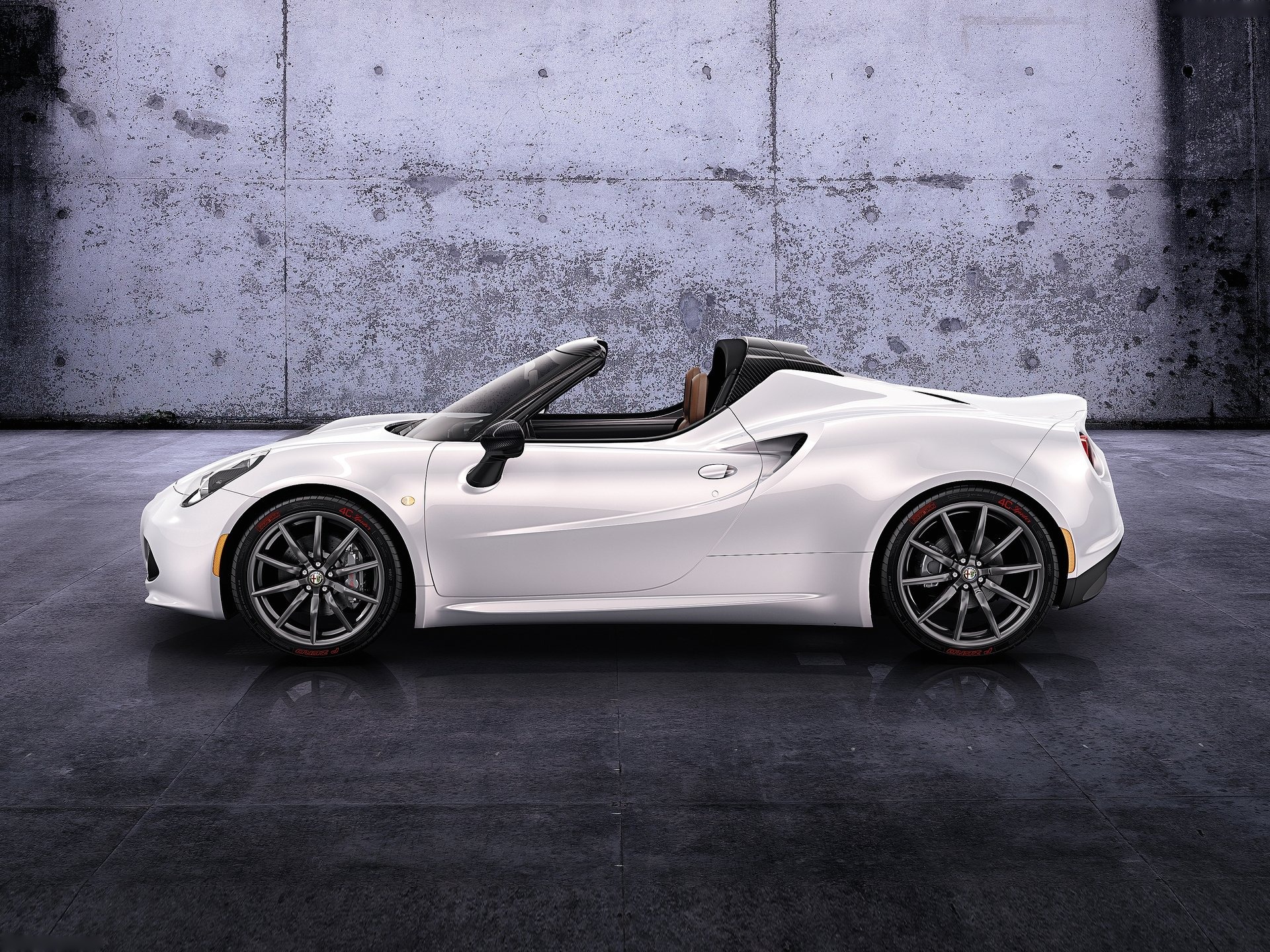 Alfa Romeo 4C Spider Concept (2014) – boční profil