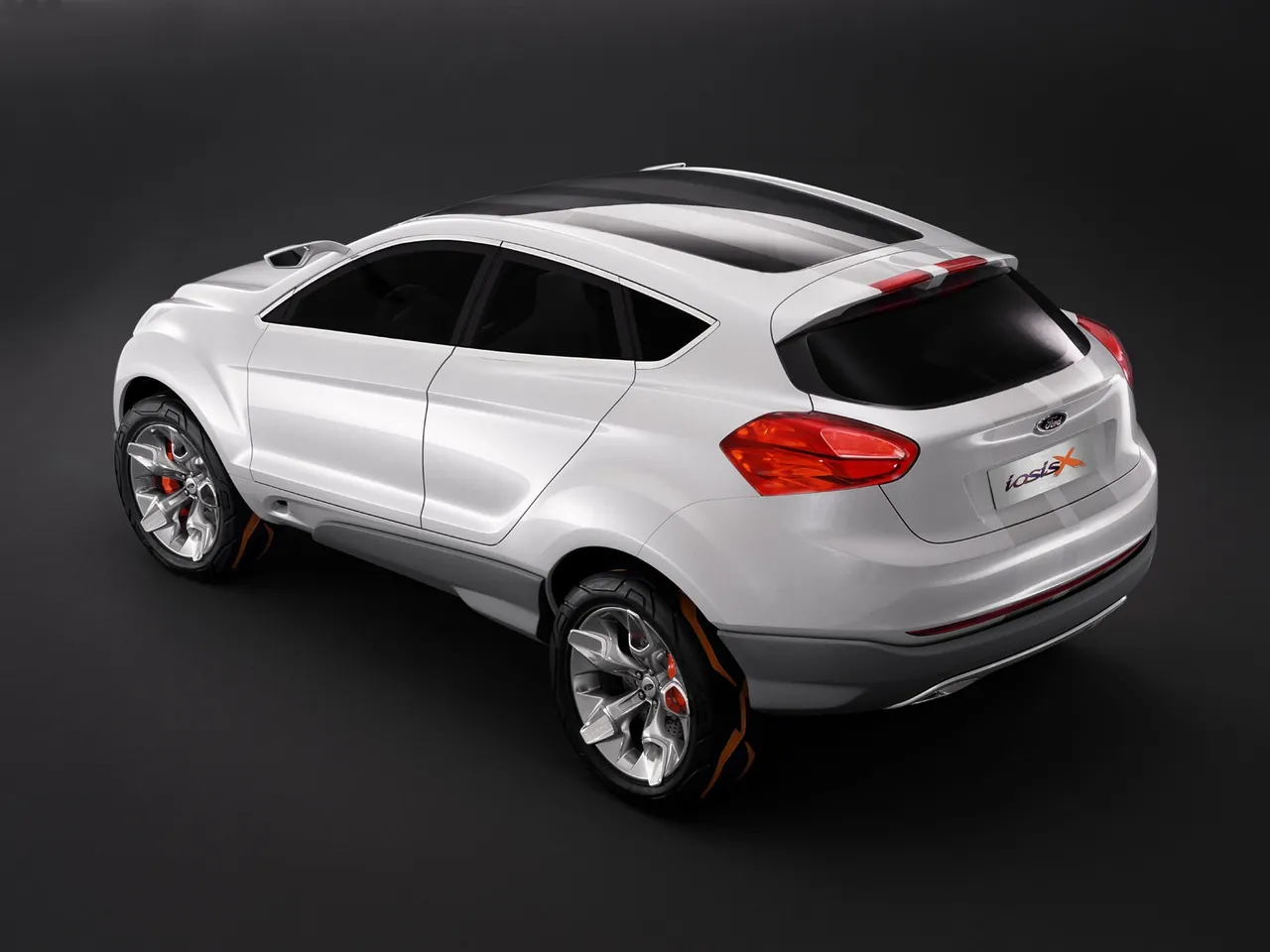 Ford iosis X Concept (2006) – zadní tříčtvrteční pohled