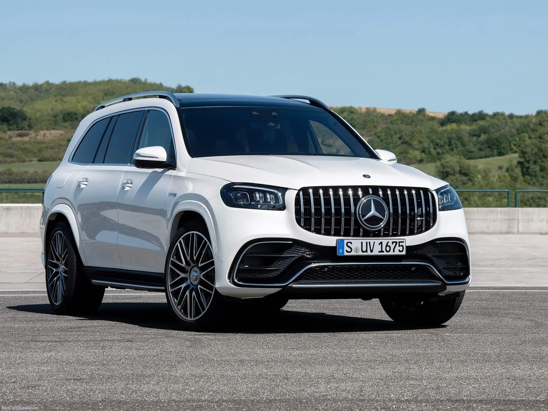 Mercedes-Benz GLS63 AMG (2021)