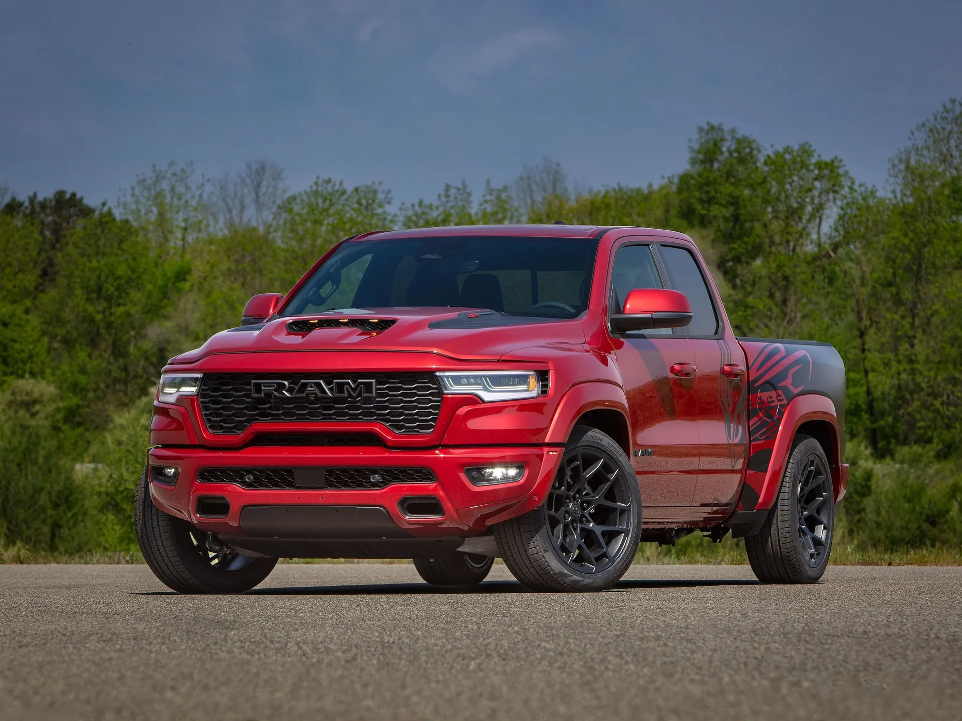 Ram 1500 Rumble Bee 392 (2027)