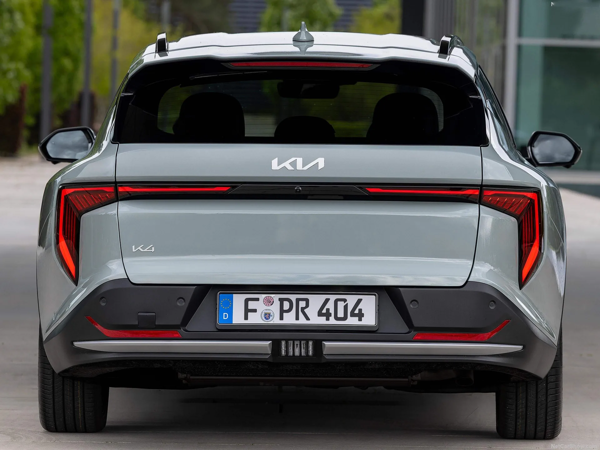 Kia K4 Sportswagon (2027) – zezadu