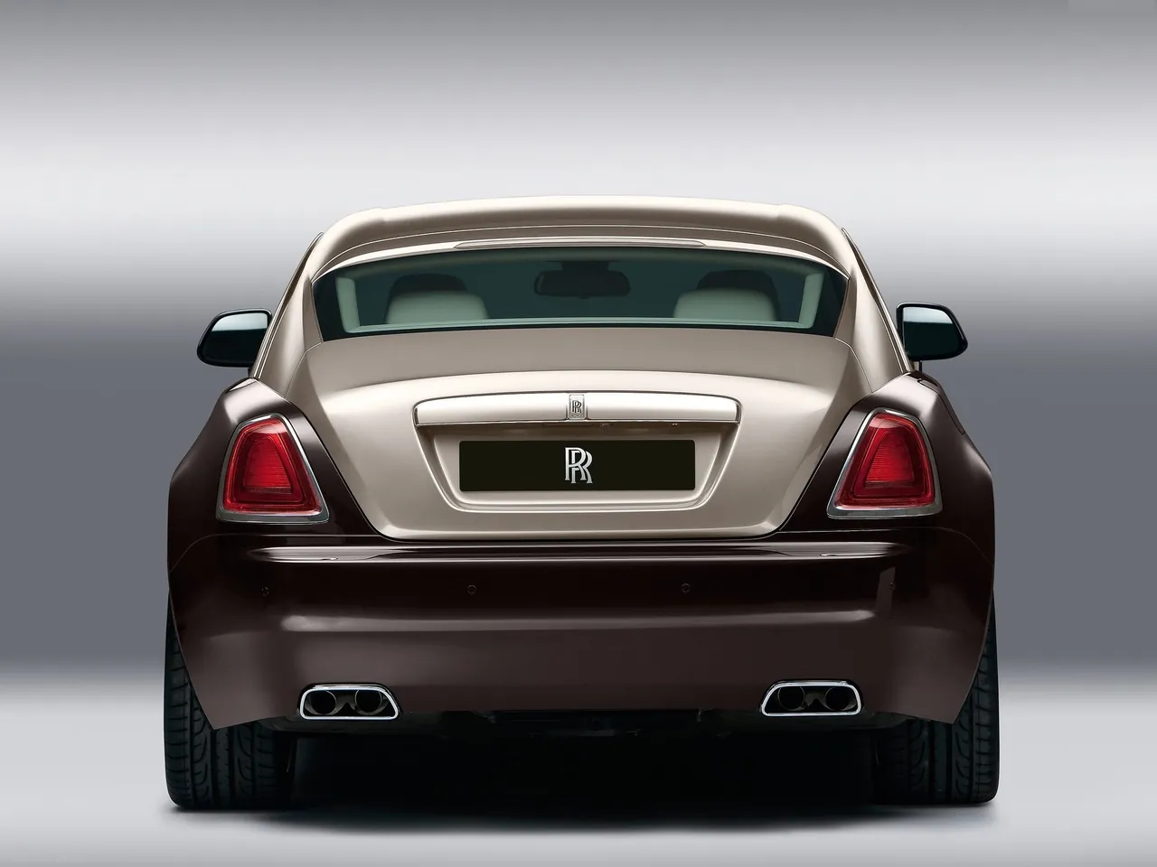 Rolls-Royce Wraith (2014) – zezadu