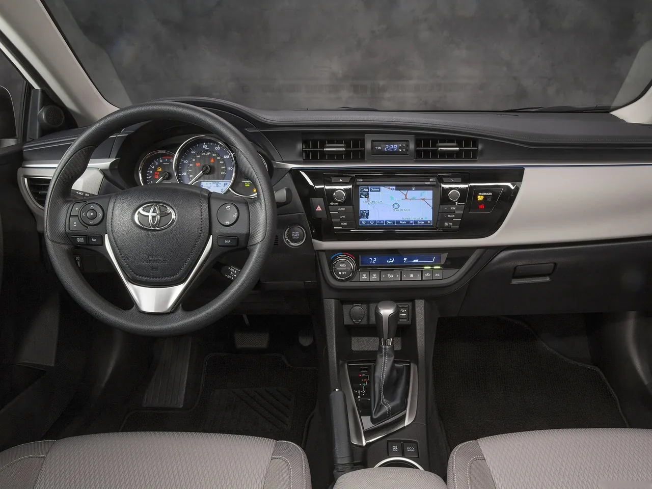 Toyota Corolla (2014) - Interior
