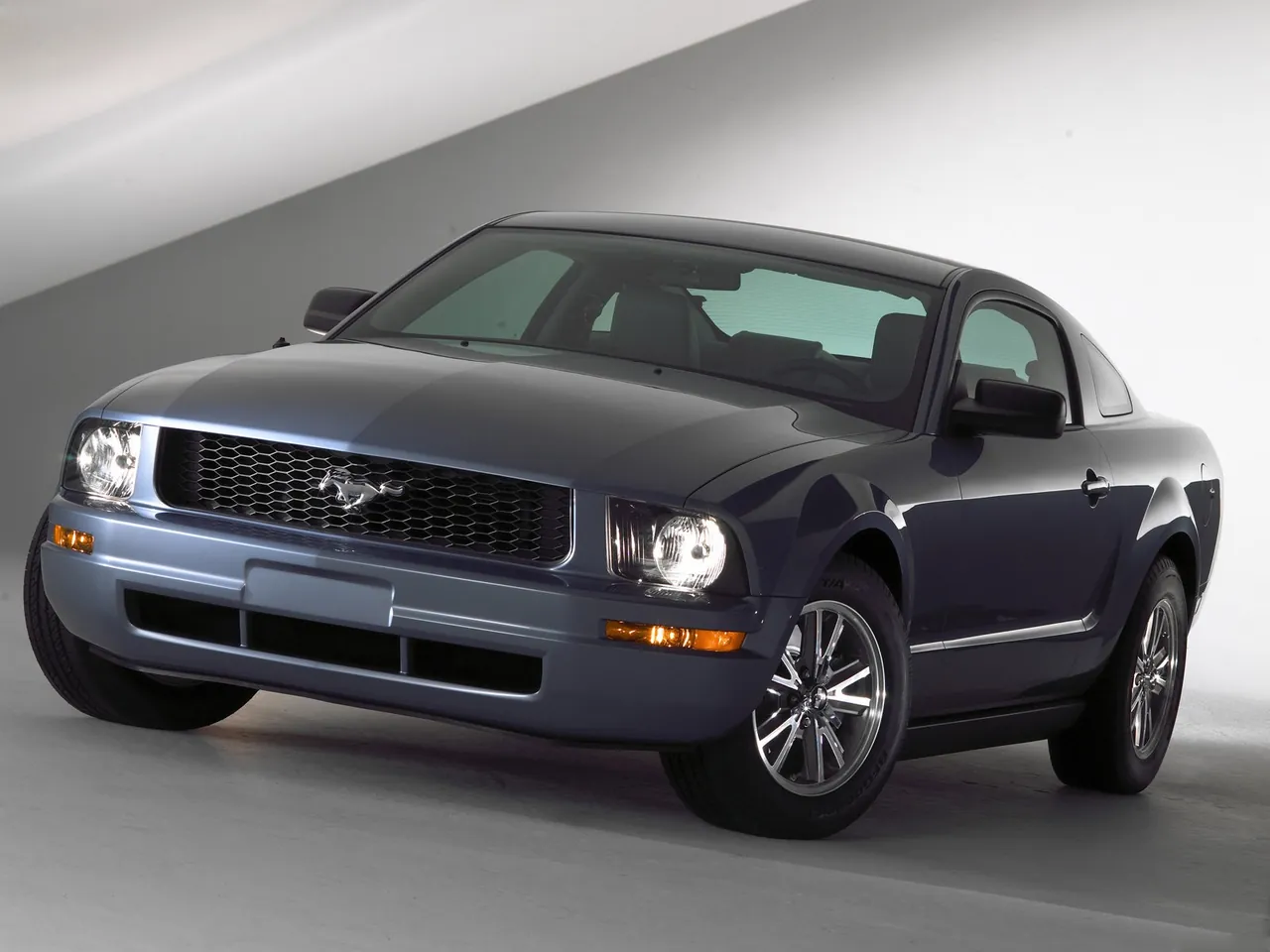 Ford Mustang (2005)