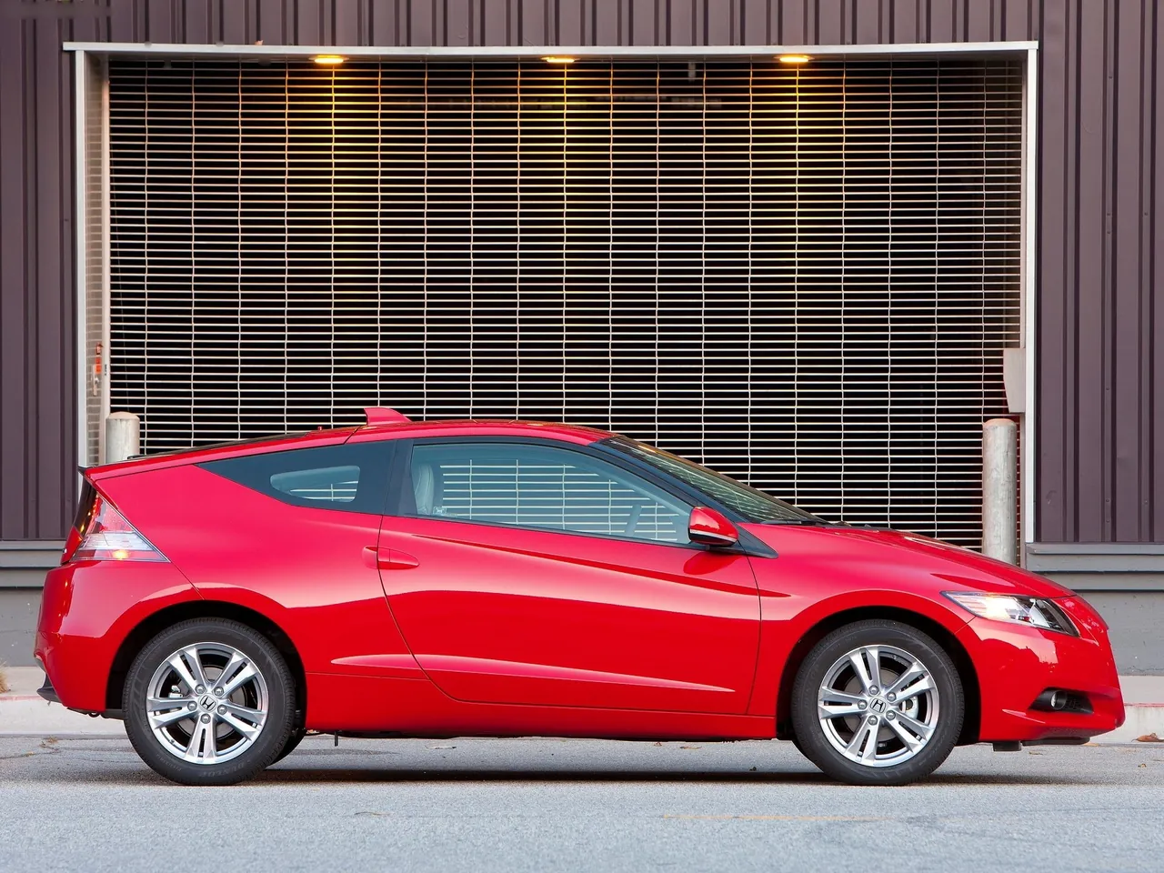 Honda CR-Z (2012) – boční profil