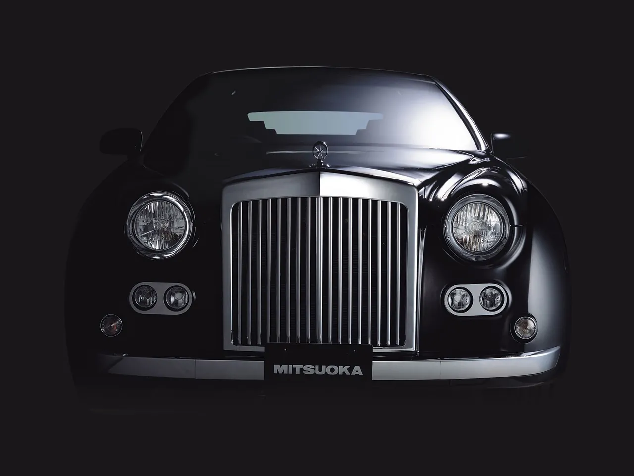 Mitsuoka New Galue (2003) – zepředu