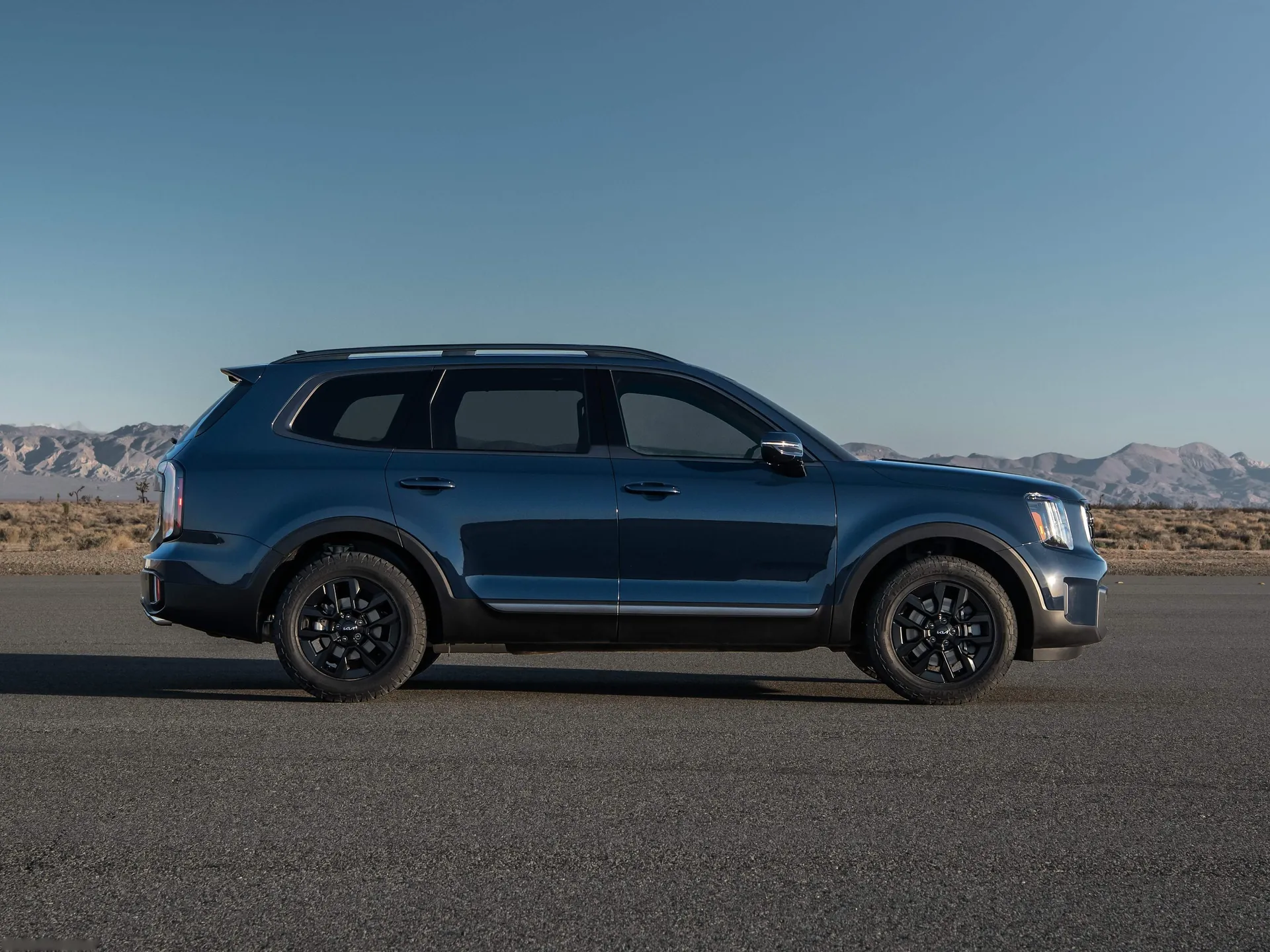Kia Telluride (2023) – boční profil