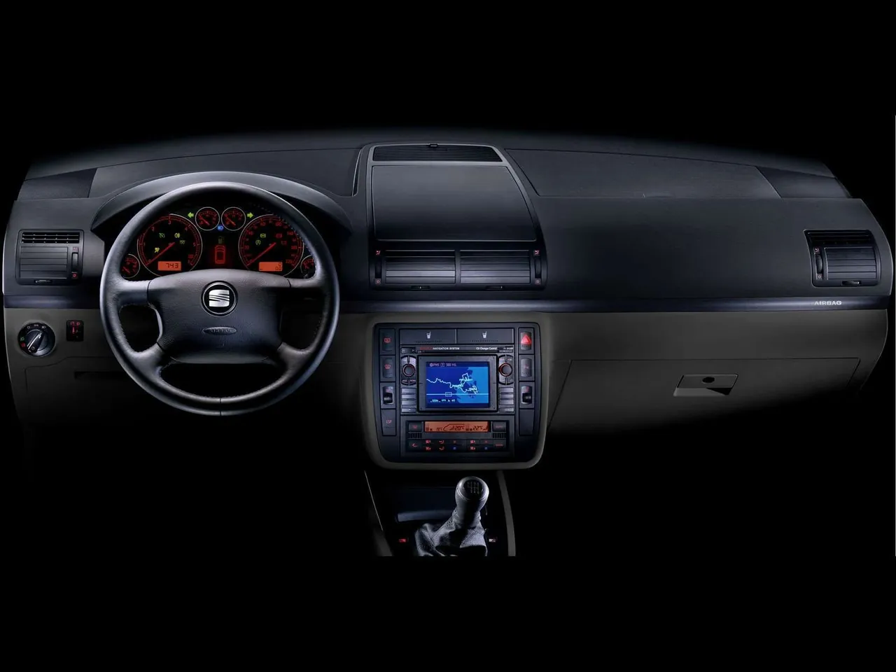 Seat Alhambra (2000) – interiér